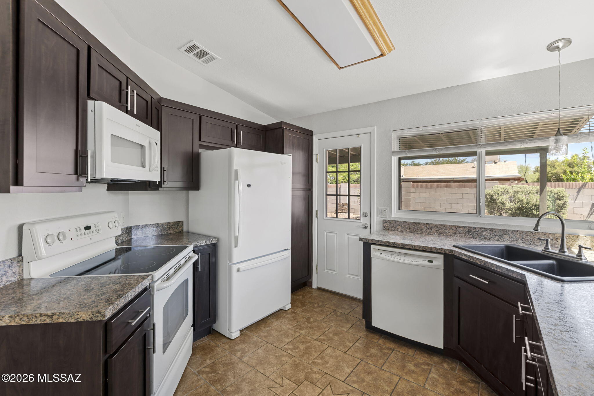 Meadowbrook (115-207) - Residential