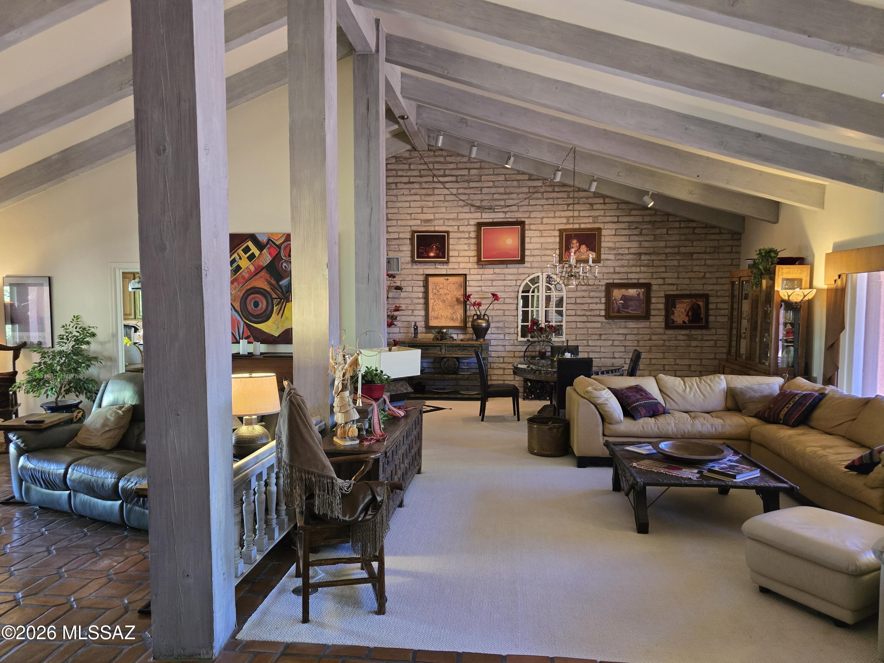 Palo Parado Estates - Residential