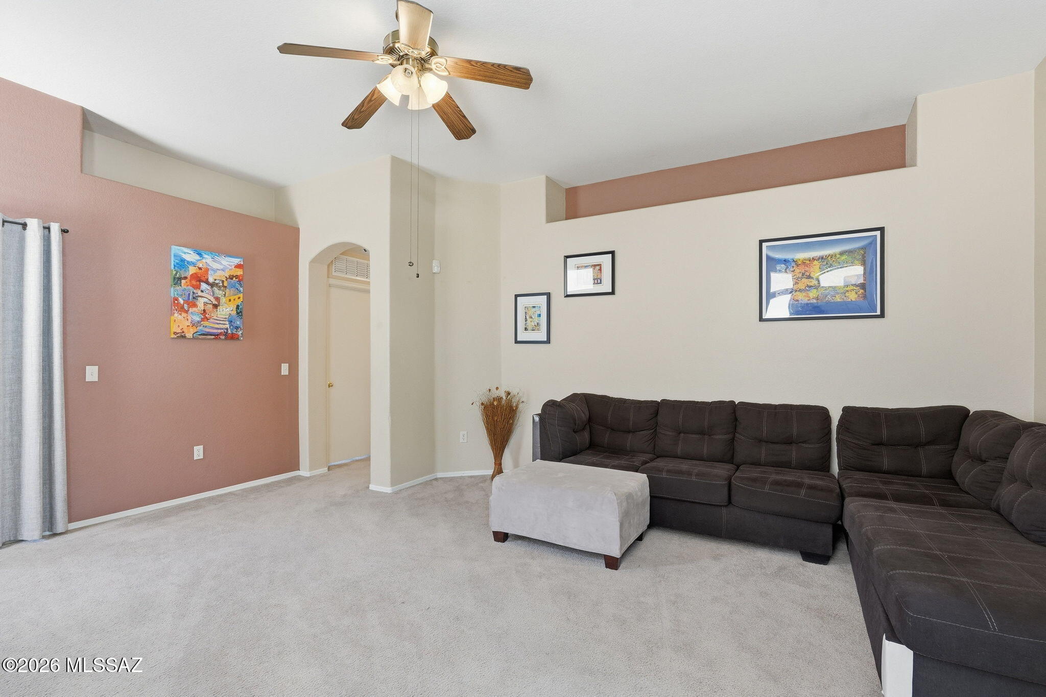 2150 E Calle Los Marmoles