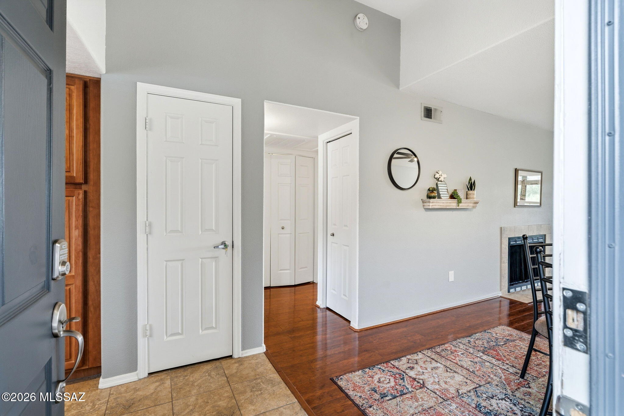 5855 N Kolb Road 9209