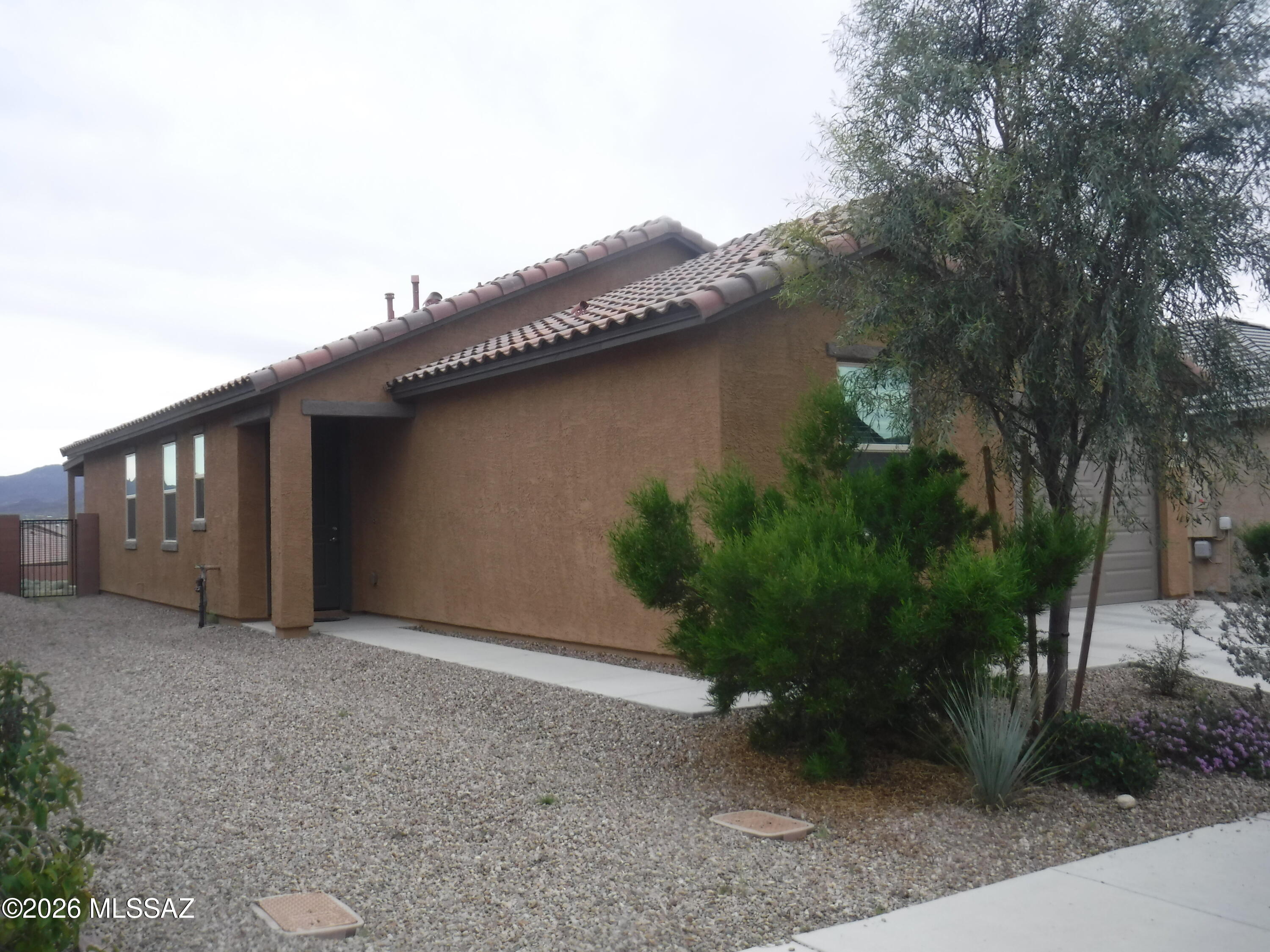 De Anza - Residential Lease