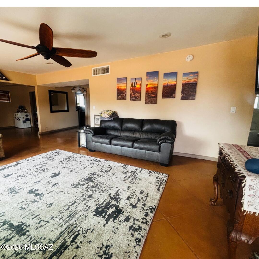 6918 E Calle Centuri