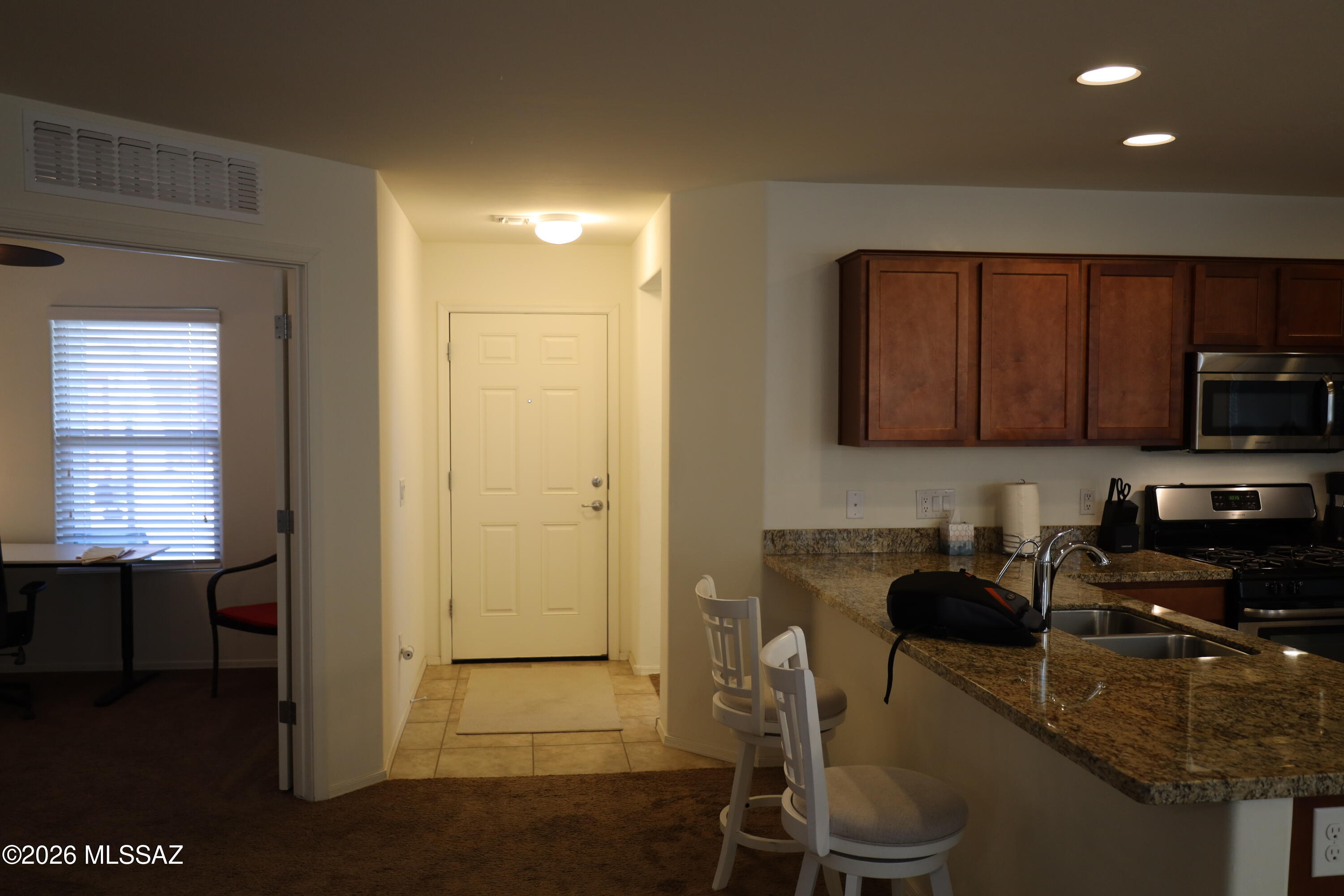 1337 W Vuelta del Yunque