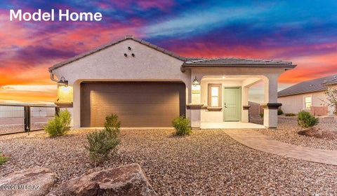 Photo of 716 W Calle Manolete, Sahuarita, AZ 85629 (MLS # 22622282)