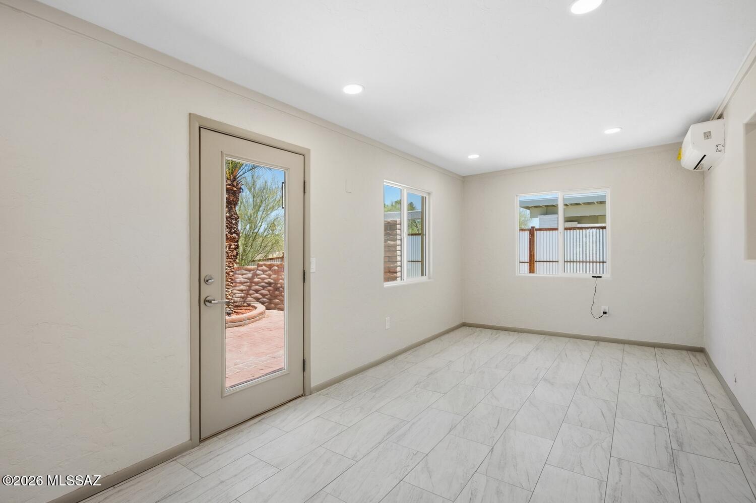 La Canada Foothills (1-75) - Residential