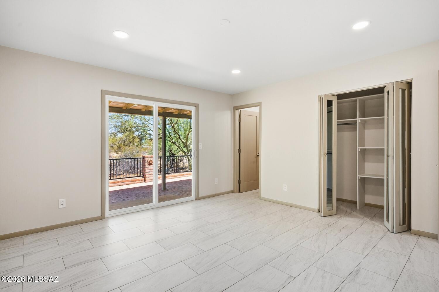 La Canada Foothills (1-75) - Residential