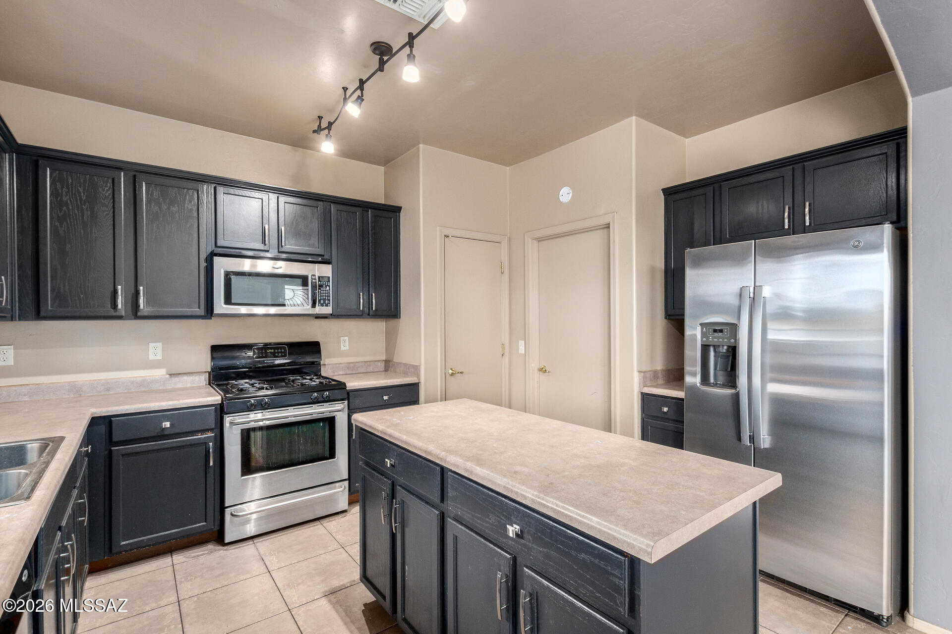 Tucson Mountain Ranch - Residential