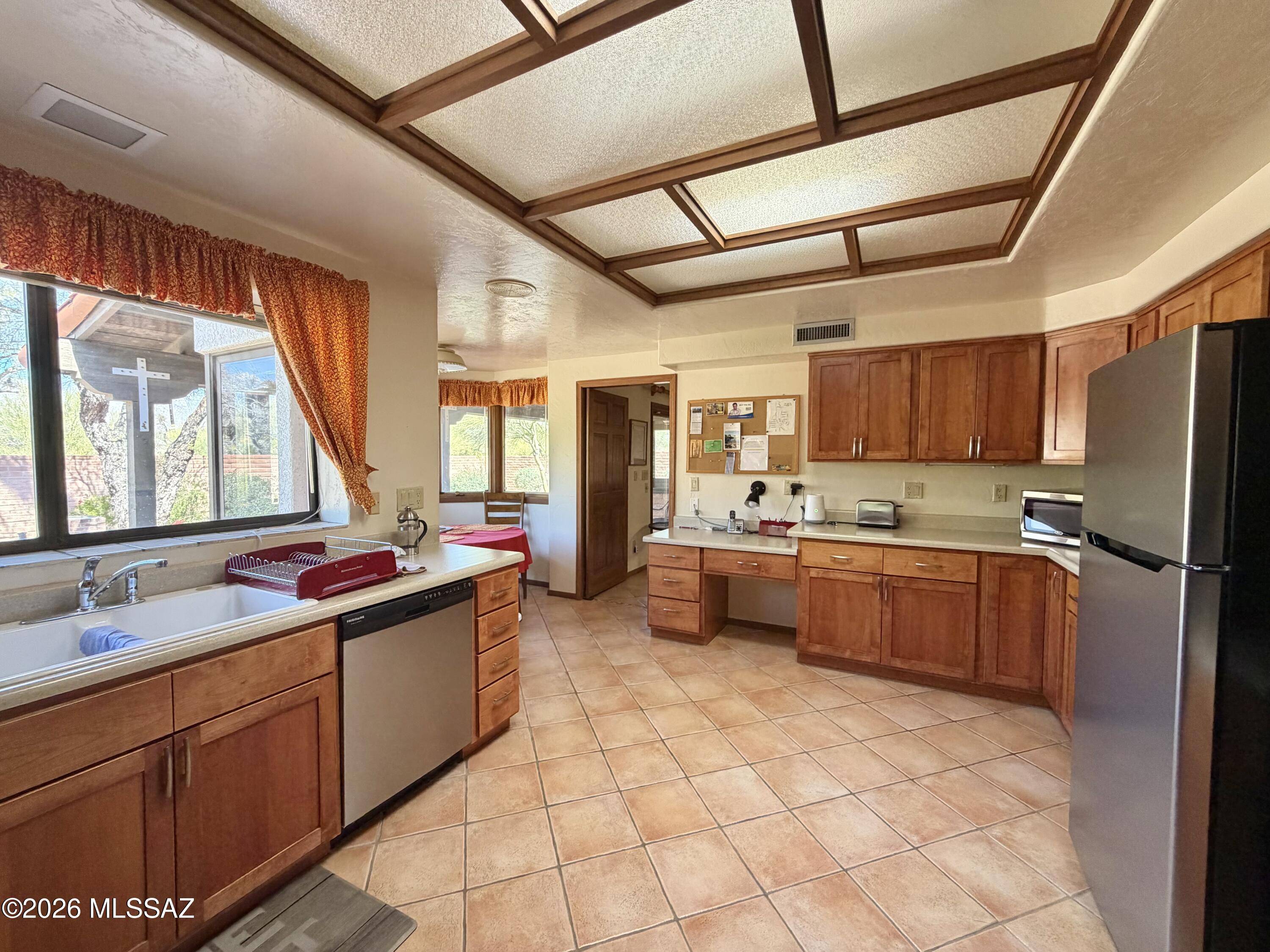 8131 E Ridgebrook Drive