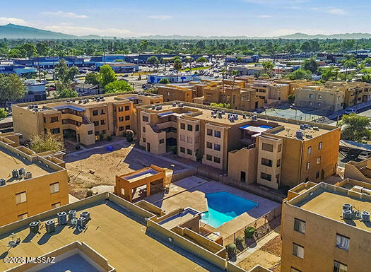 Casa Club Condominium - Residential