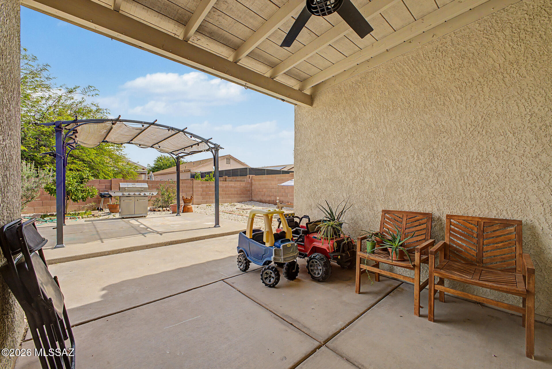 Hacienda Del Oro (1-879) - Residential