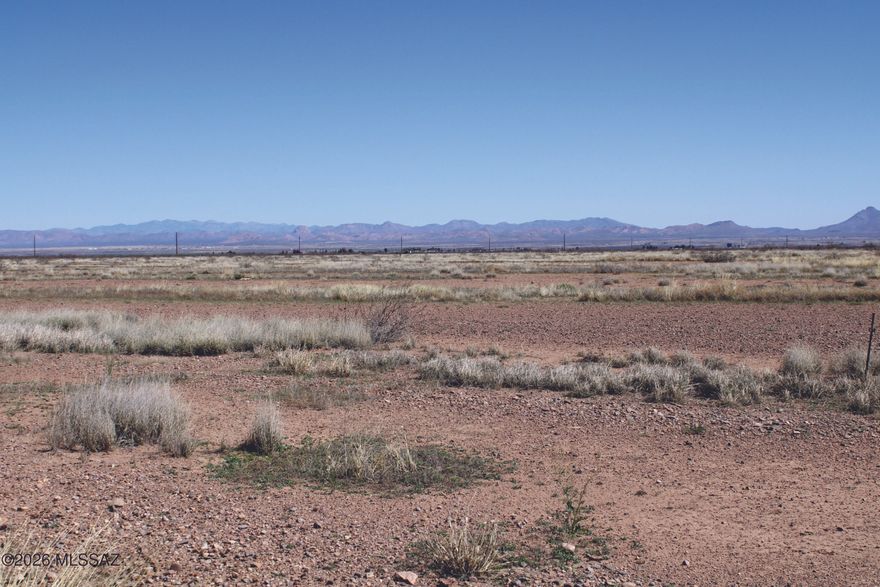 Great level property ready to build on, Close to Douglas and Bisbee for work or shopping. Short drive to Historic Tombstone or other Cochise County sites