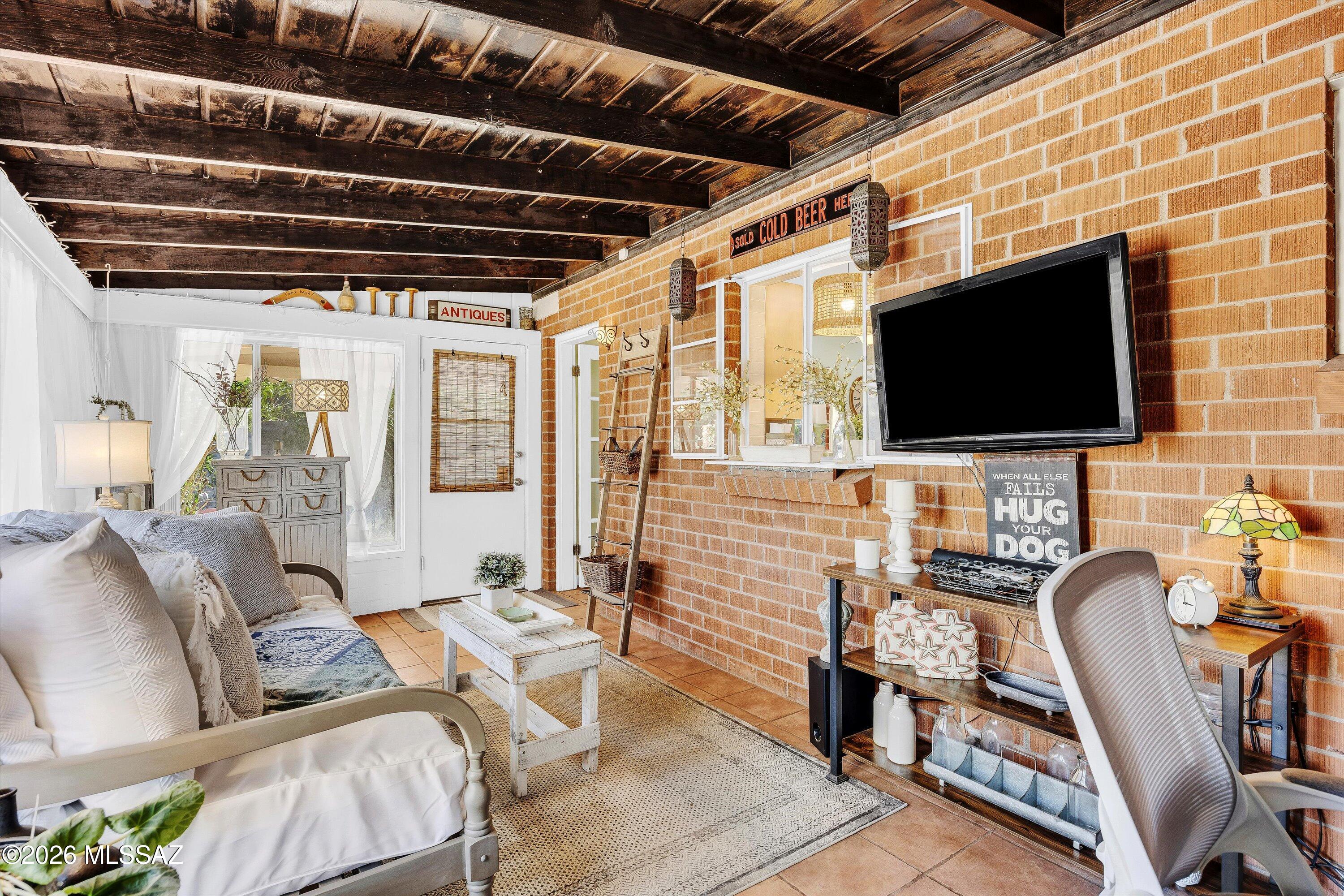 Mountain View Acre Farms - Residential
