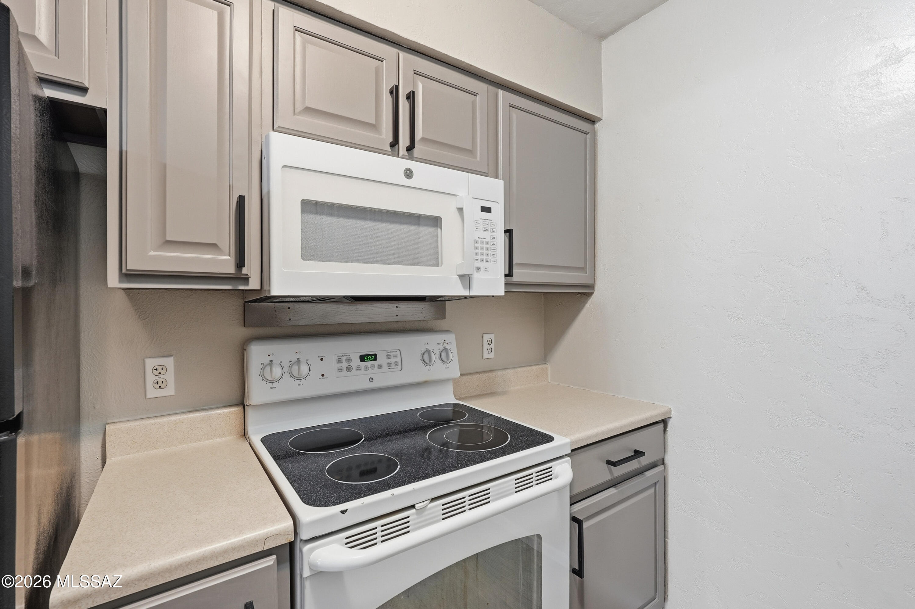 Las Colinas Condominiums - Residential