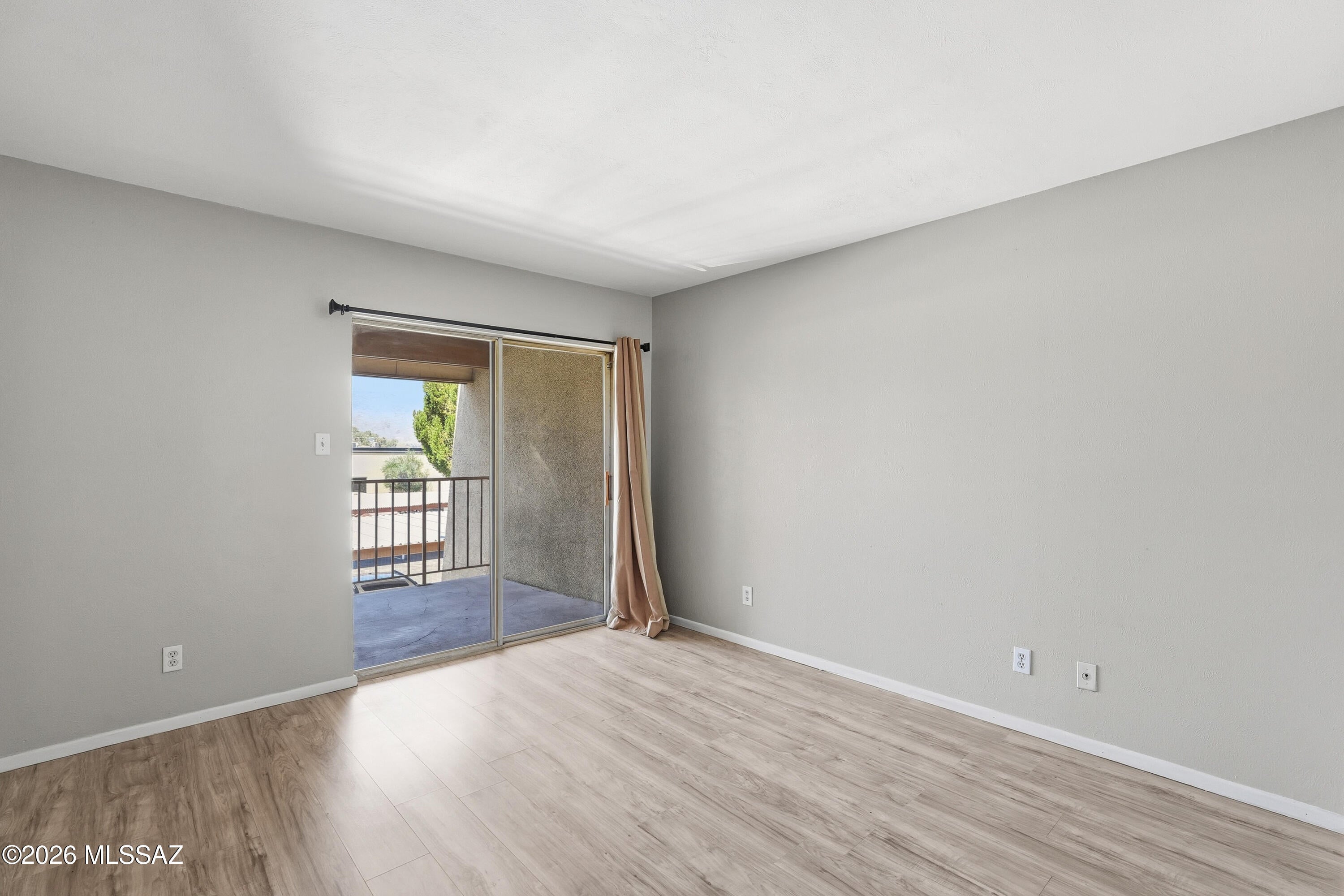 Las Colinas Condominiums - Residential
