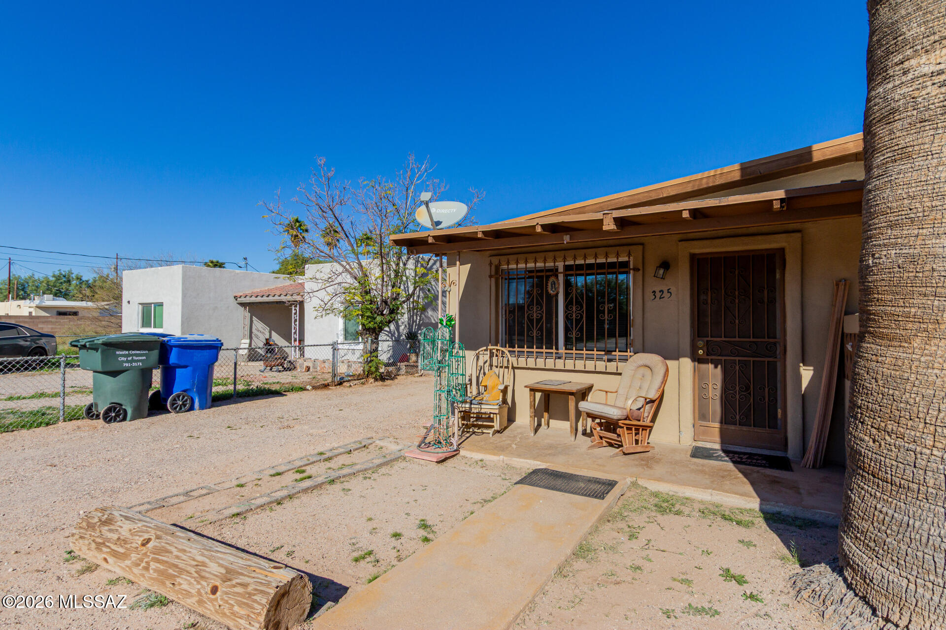 325 E President Street