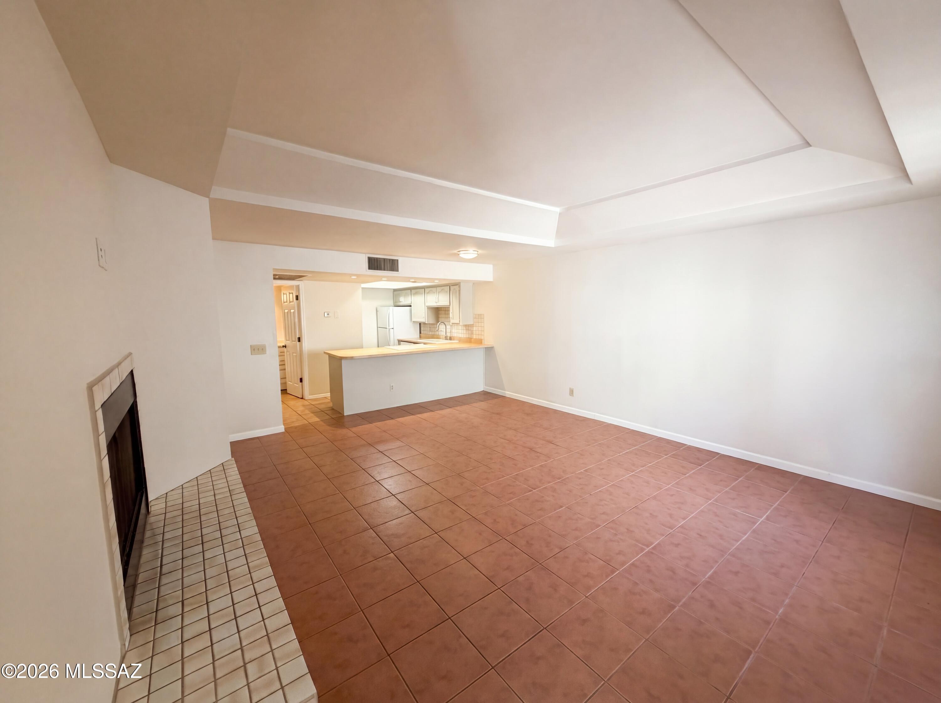 Casitas Real Condos. - Residential