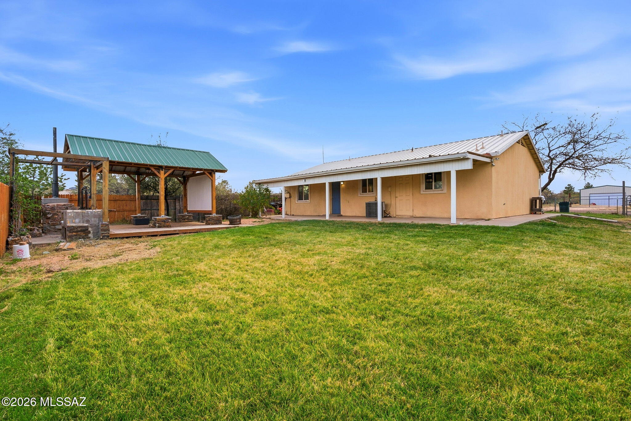 Mescal Lakes - Residential