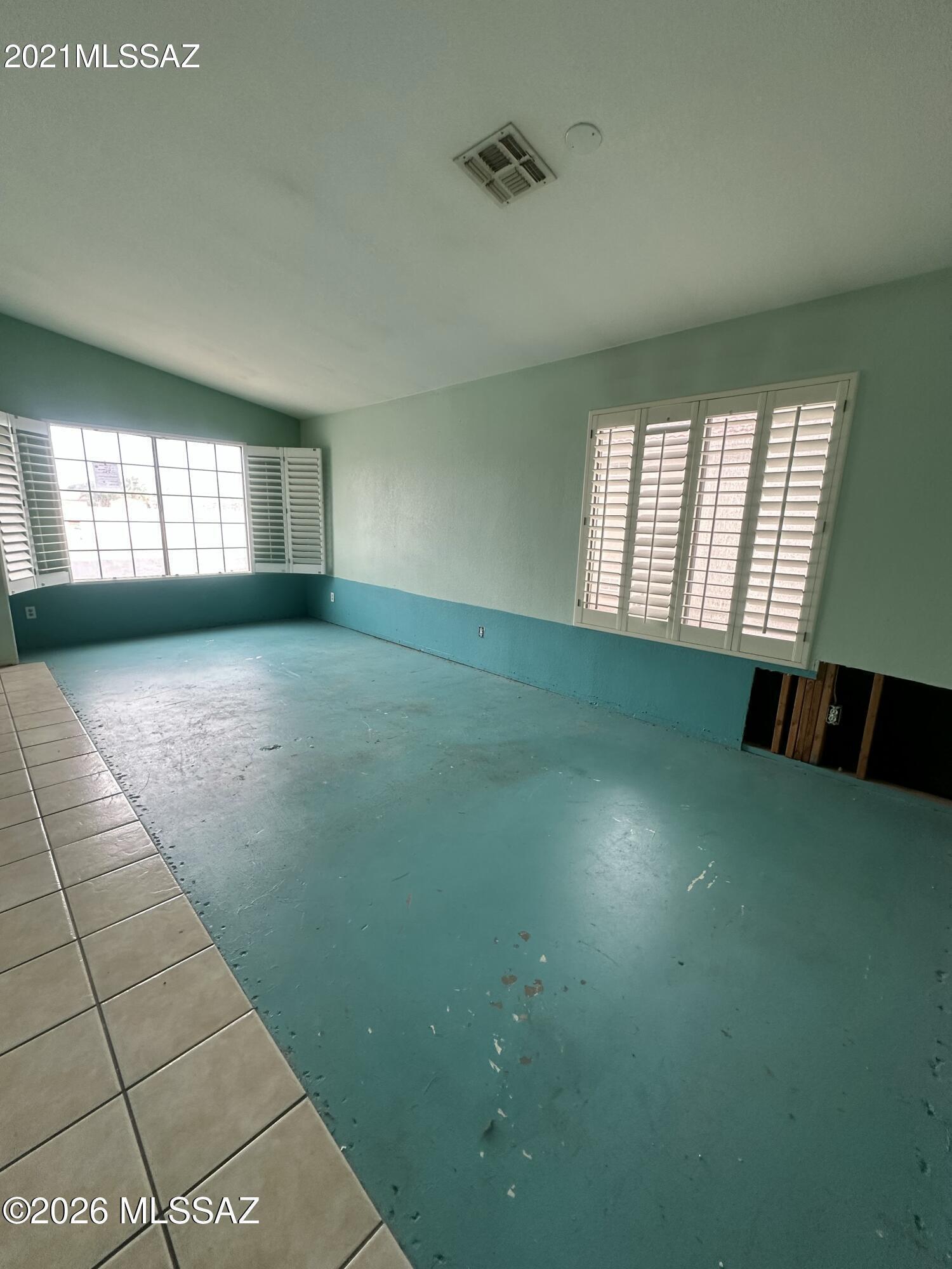 8059 N Surprise Drive