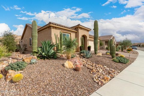 Photo of 6840 W Komo Point Trail, Marana, AZ 85658 (MLS # 22602322)