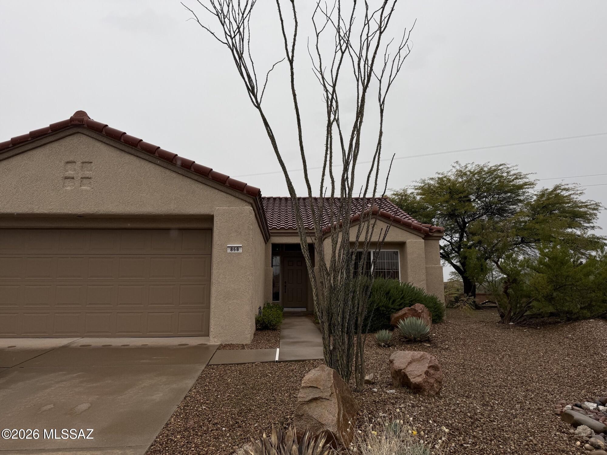 868 E Grass Meadow Place