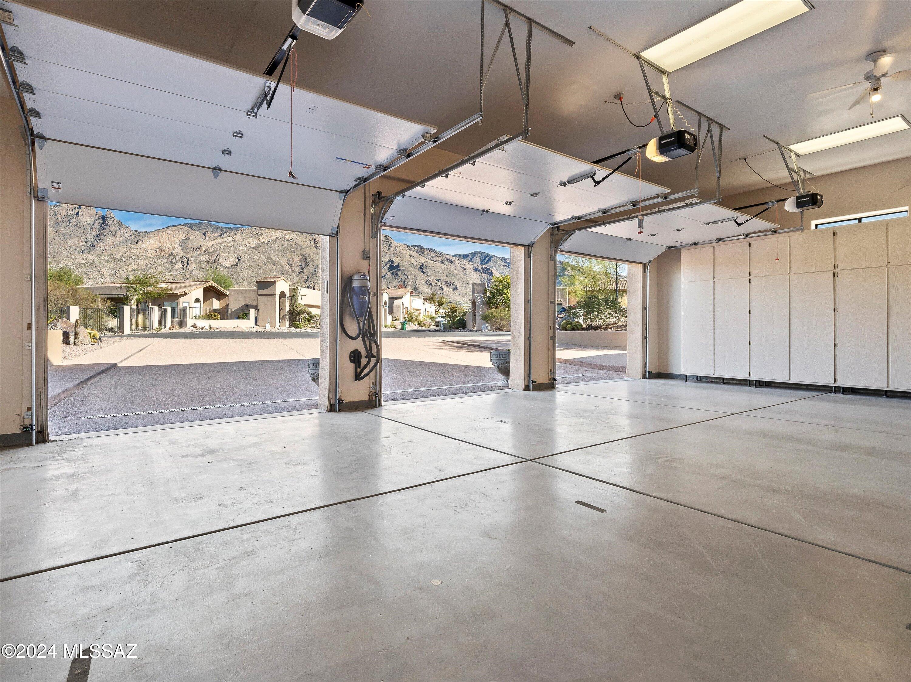 Kachina Hill (1-138) - Residential