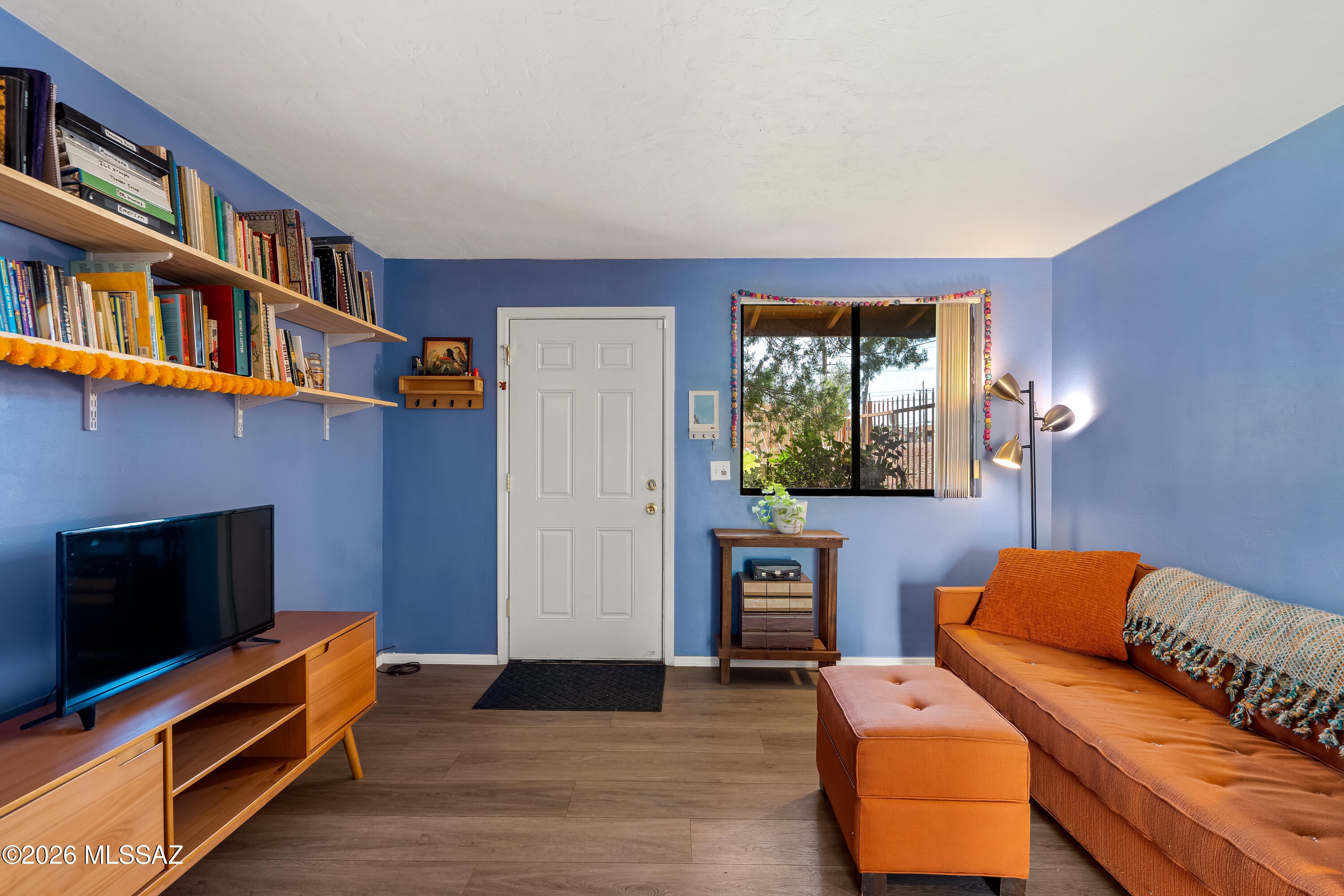 350 N Silverbell Road 111