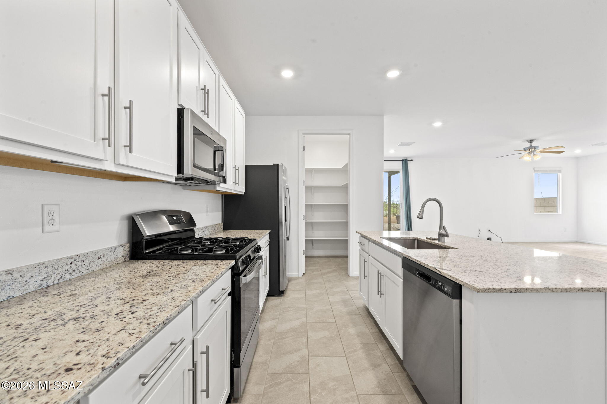 9068 E Tanzanite Rock Way