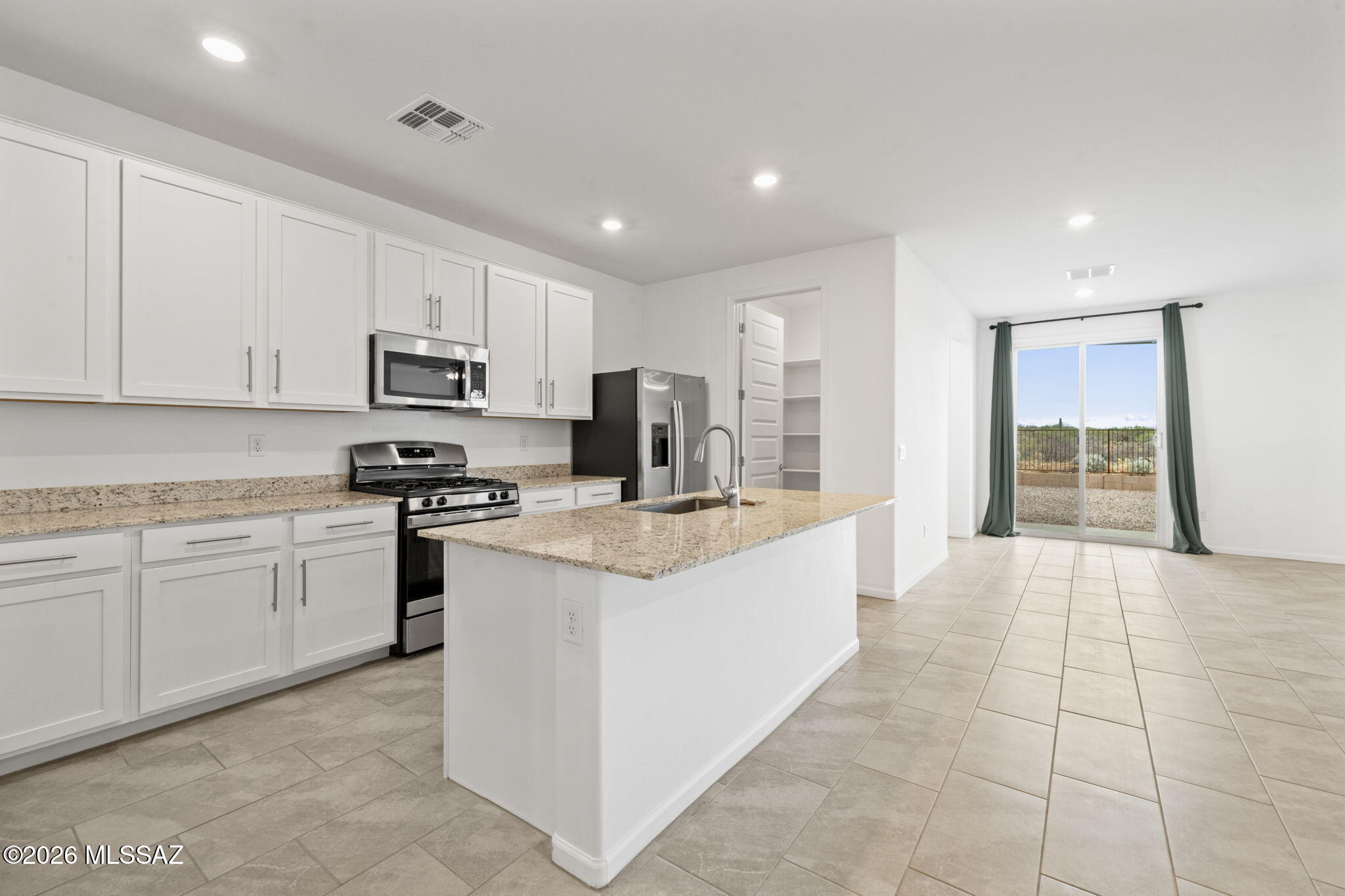 9068 E Tanzanite Rock Way