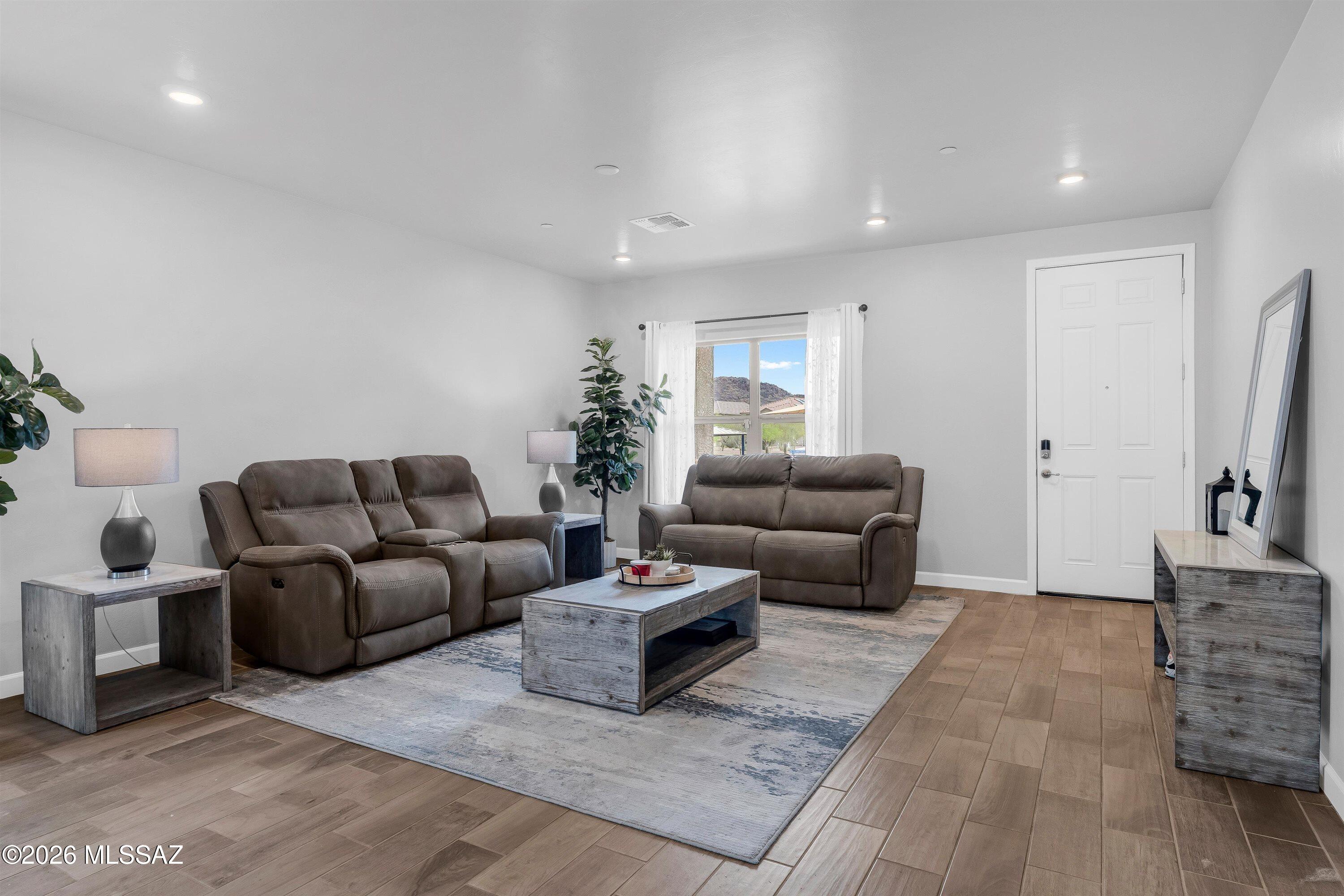 Saguaro Bloom 7A - Residential