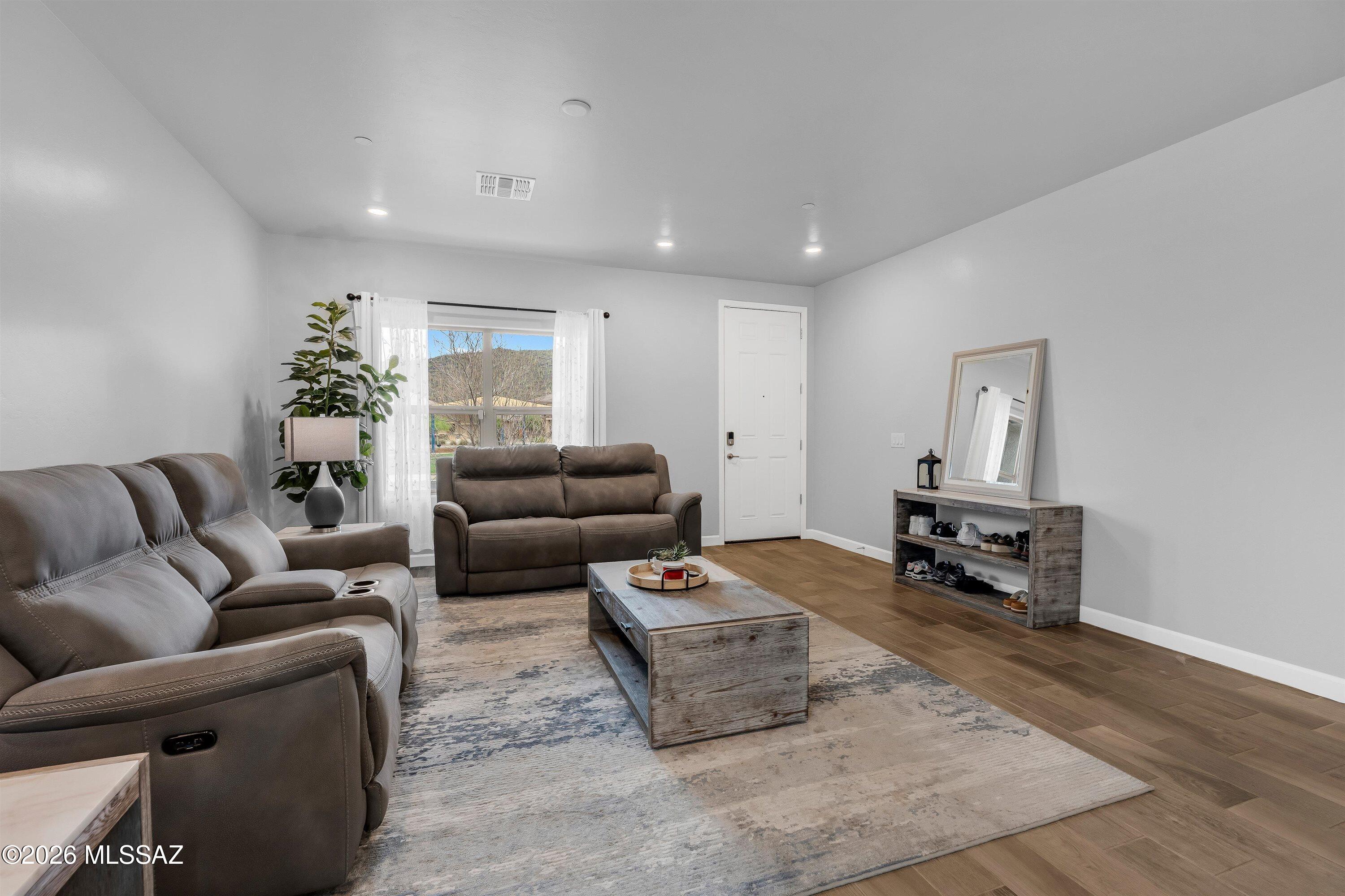 Saguaro Bloom 7A - Residential