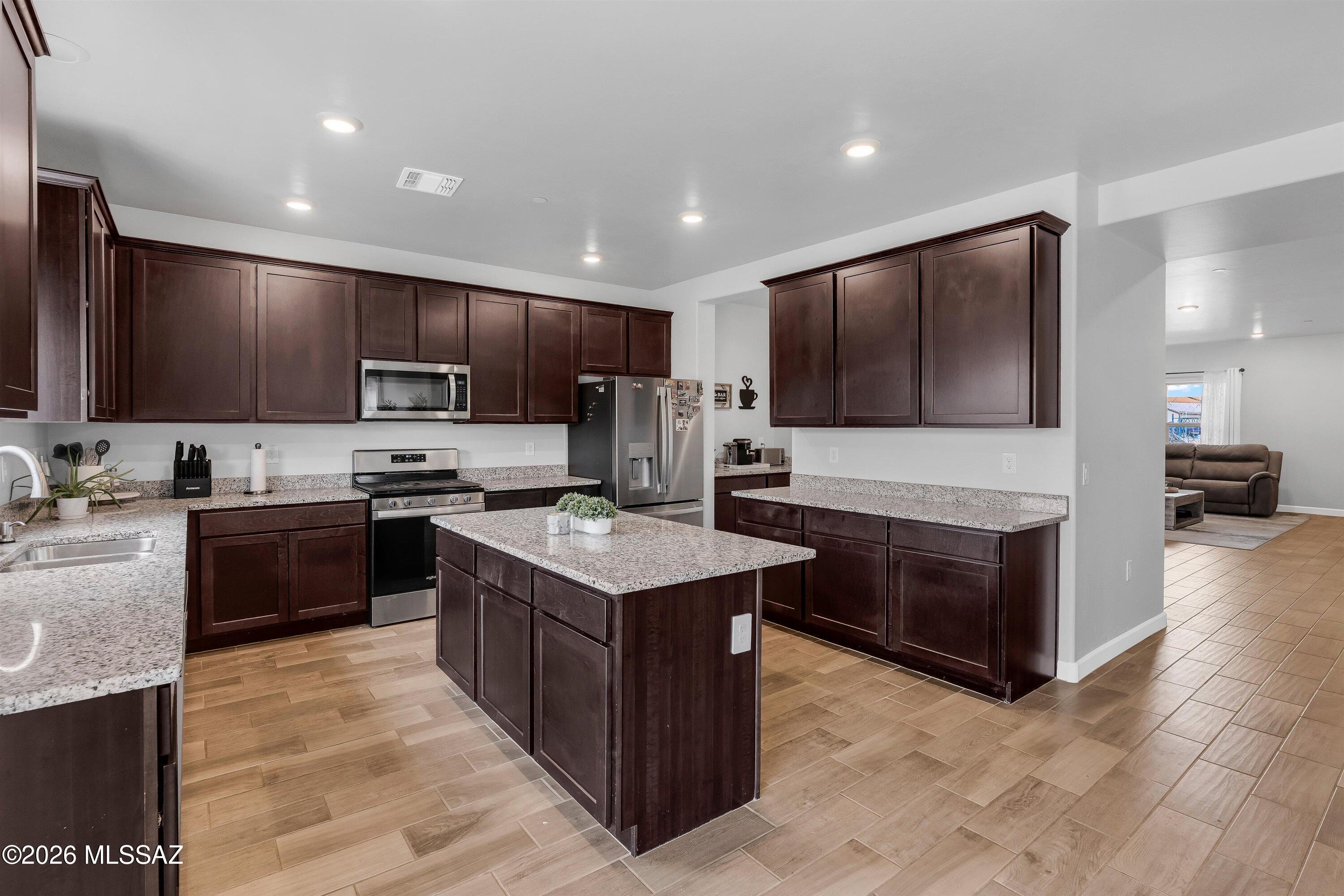 Saguaro Bloom 7A - Residential