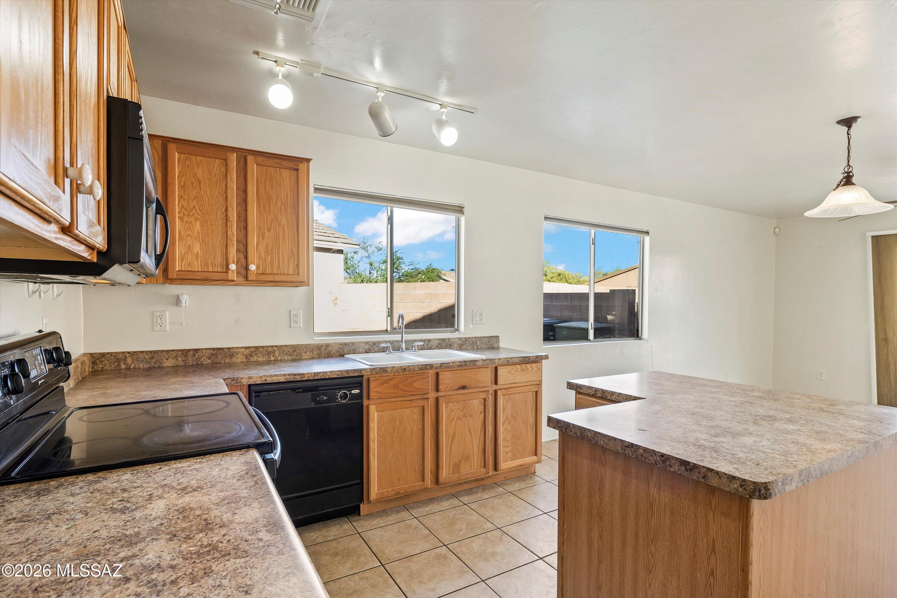 10001 E Apache Rain Drive