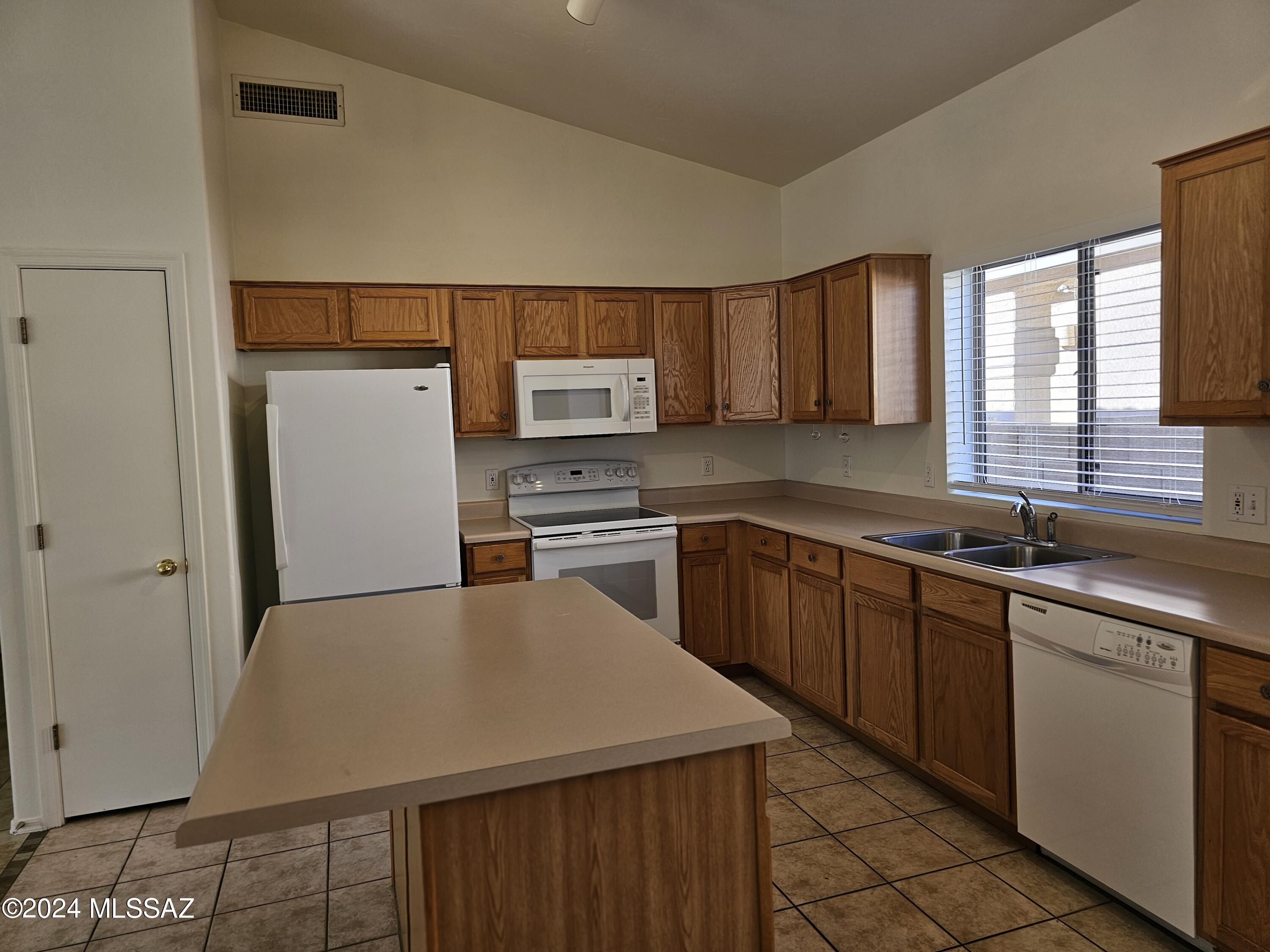 Continental Ranch (1-148) - Residential Lease