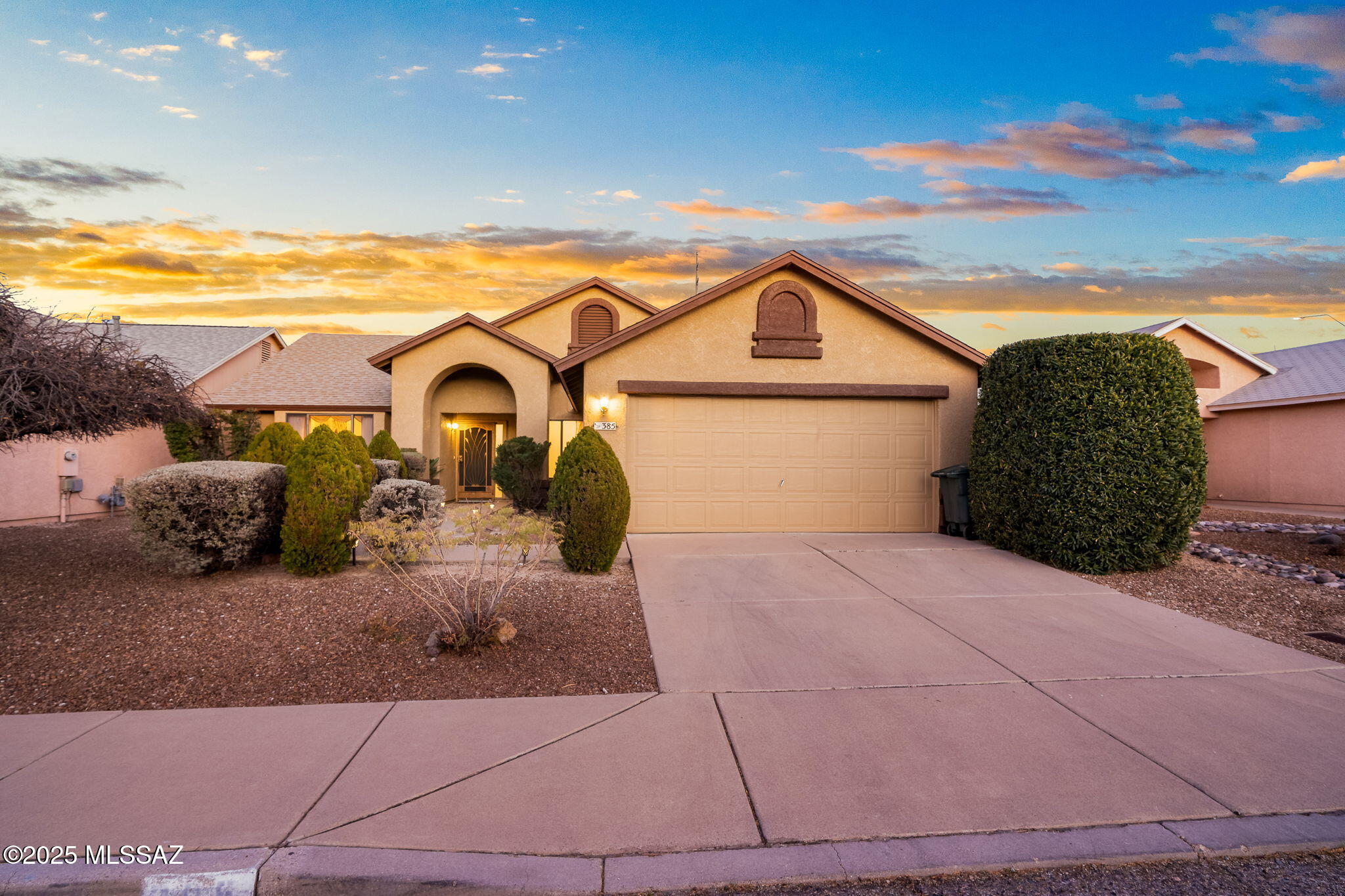 385 S Ridgefield Avenue