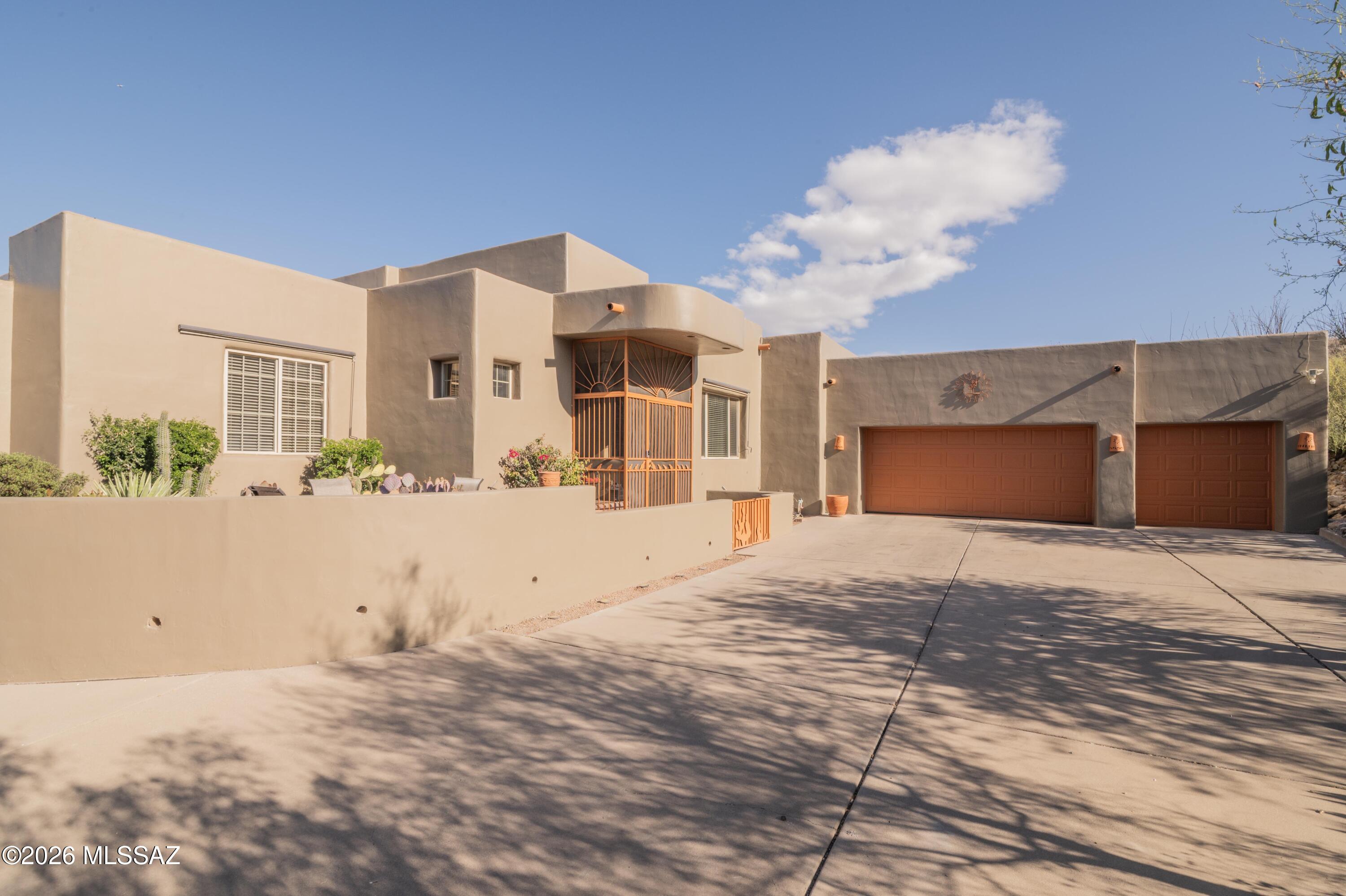 Roadrunner Hills (1-21) - Residential