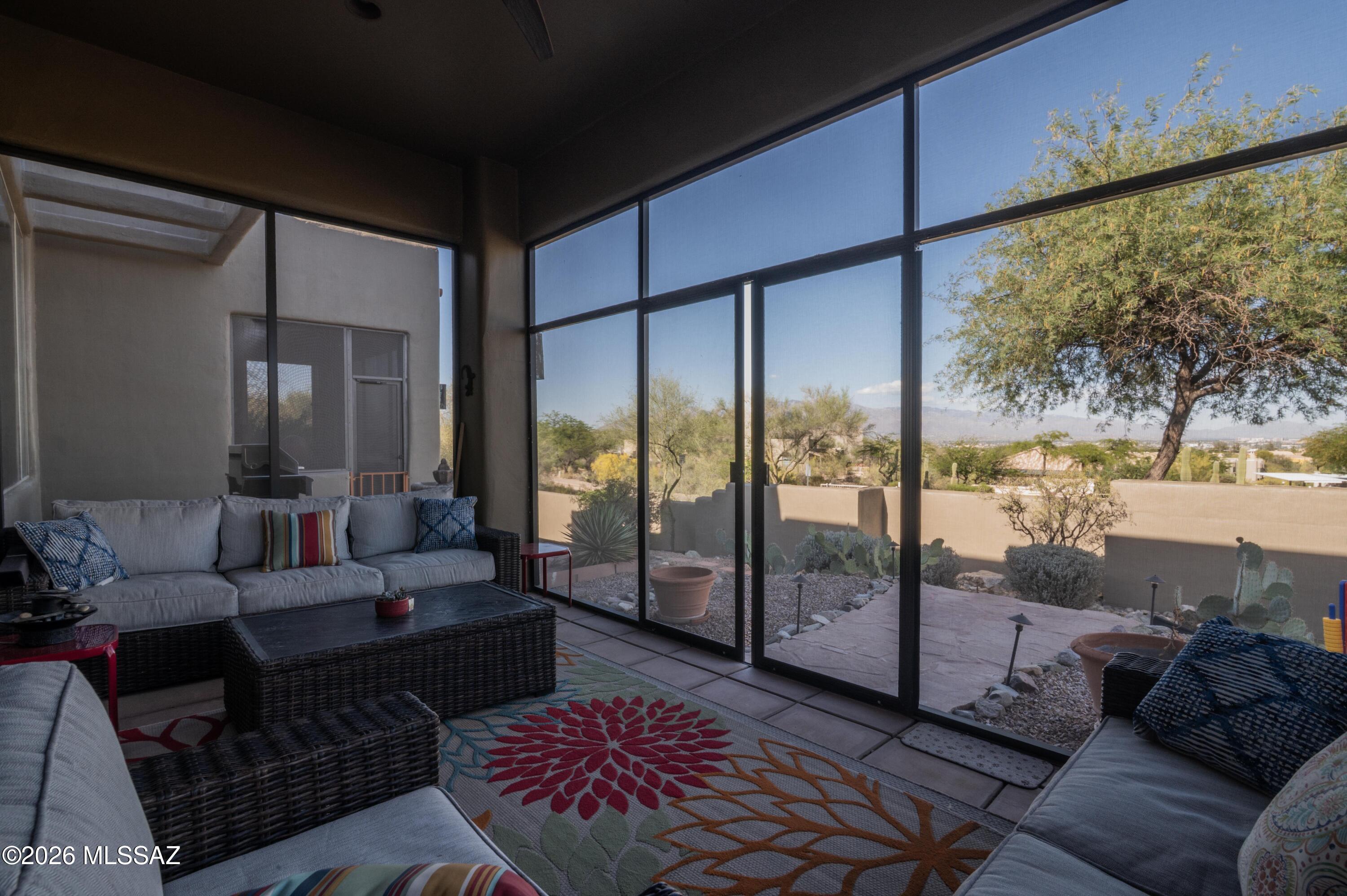 Roadrunner Hills (1-21) - Residential