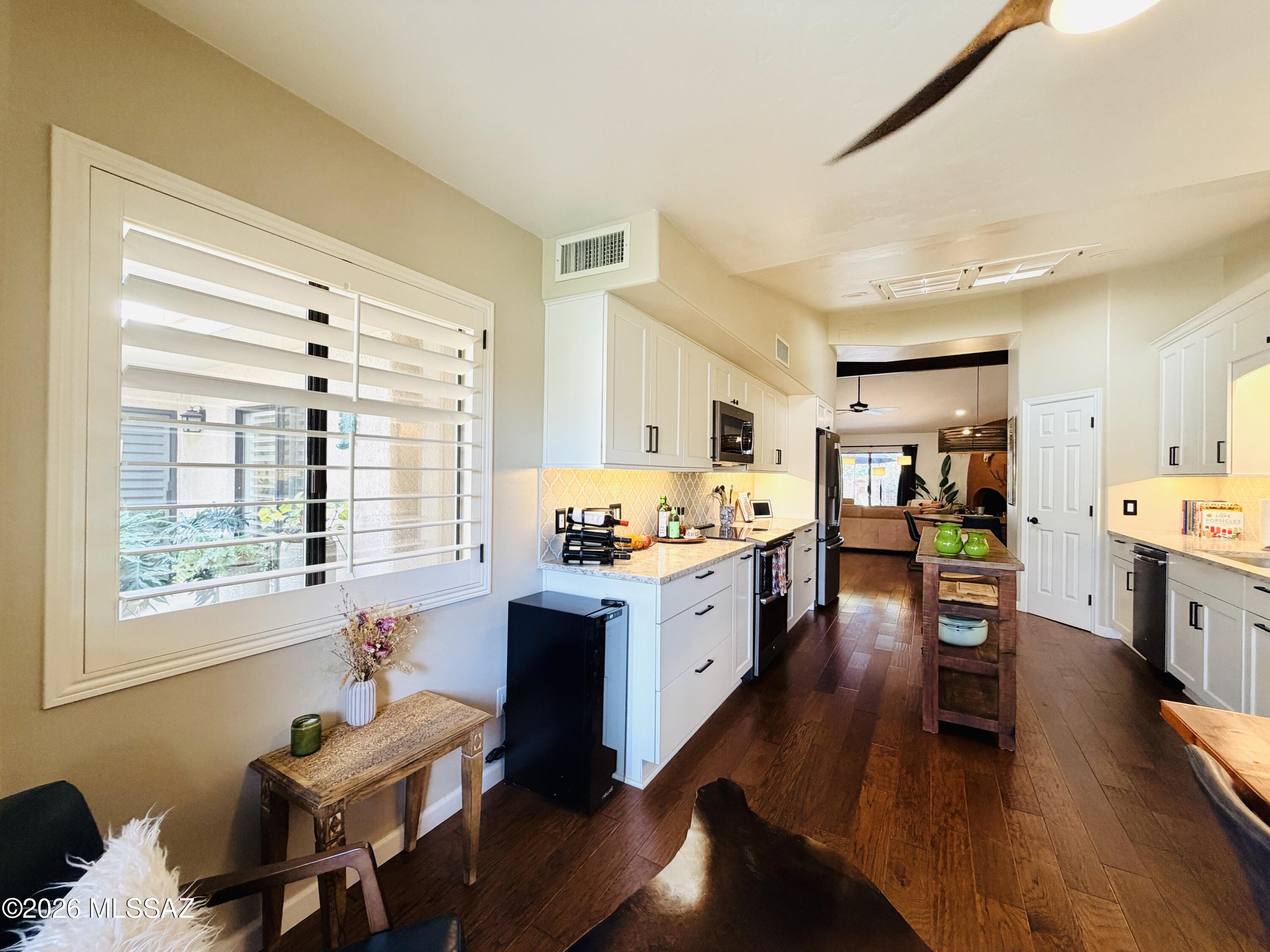 Riverbend - Sabino Canyon Road  (1-97) - Residential Lease