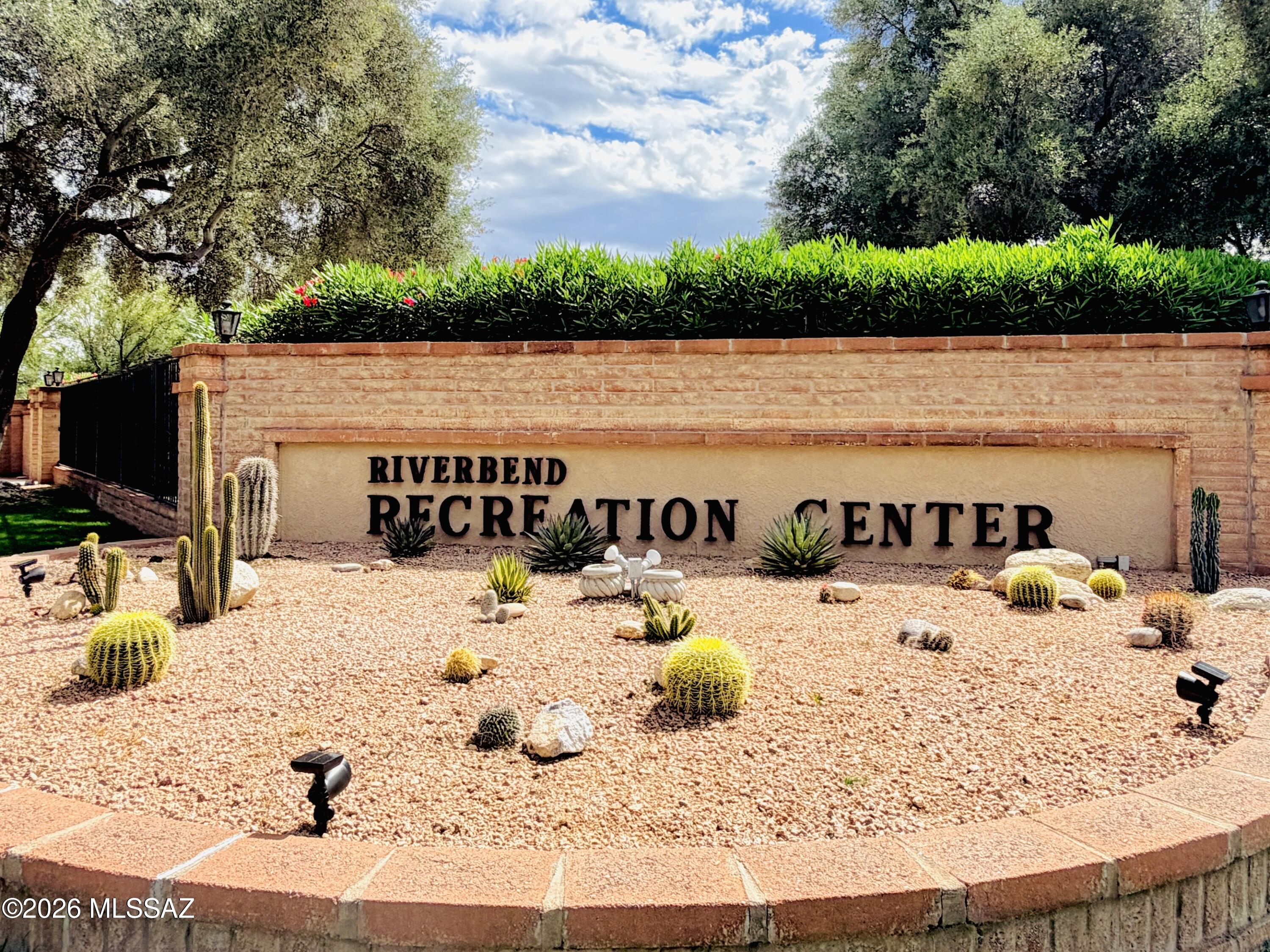 Riverbend - Sabino Canyon Road  (1-97) - Residential Lease
