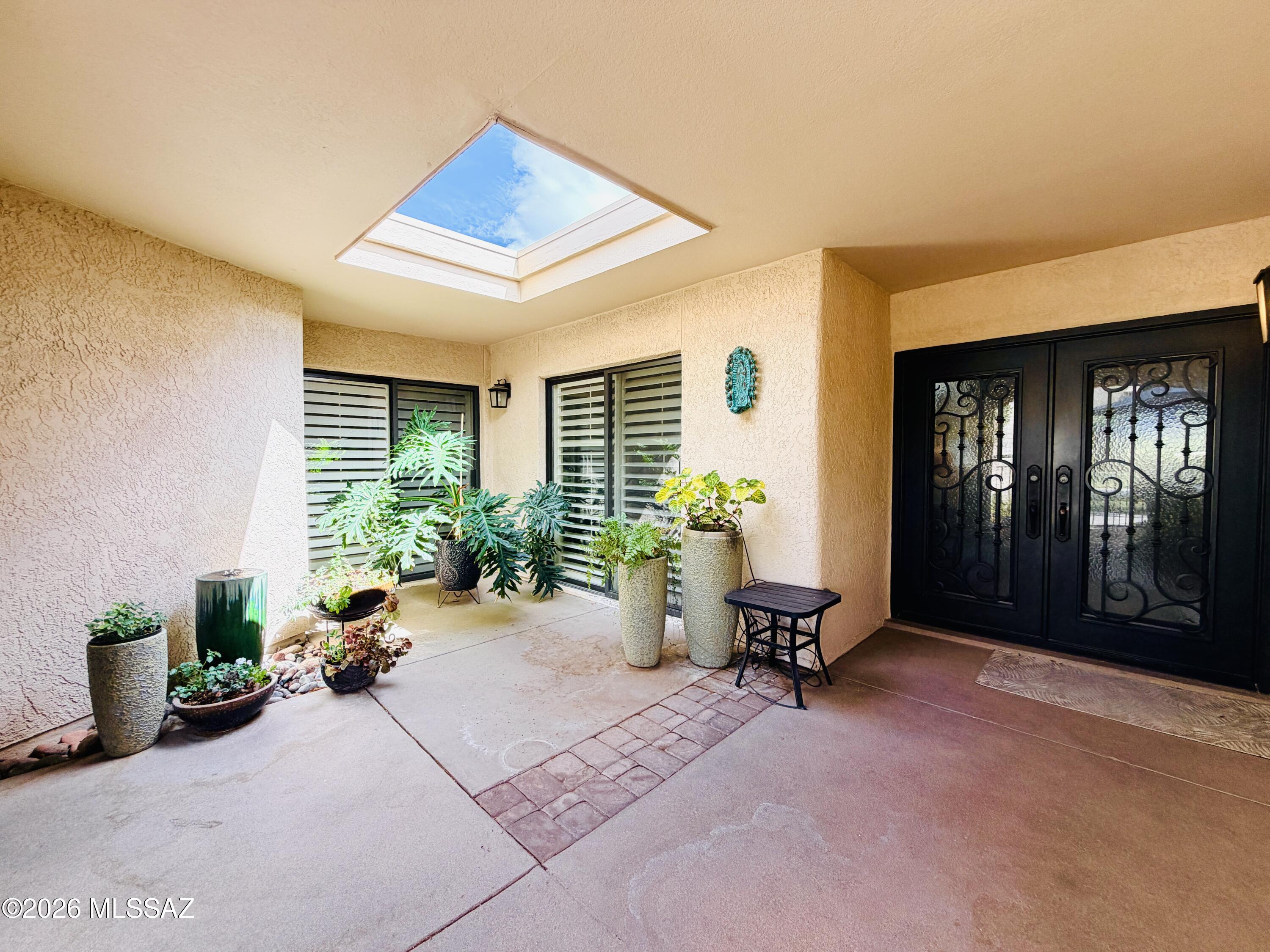 Riverbend - Sabino Canyon Road  (1-97) - Residential Lease