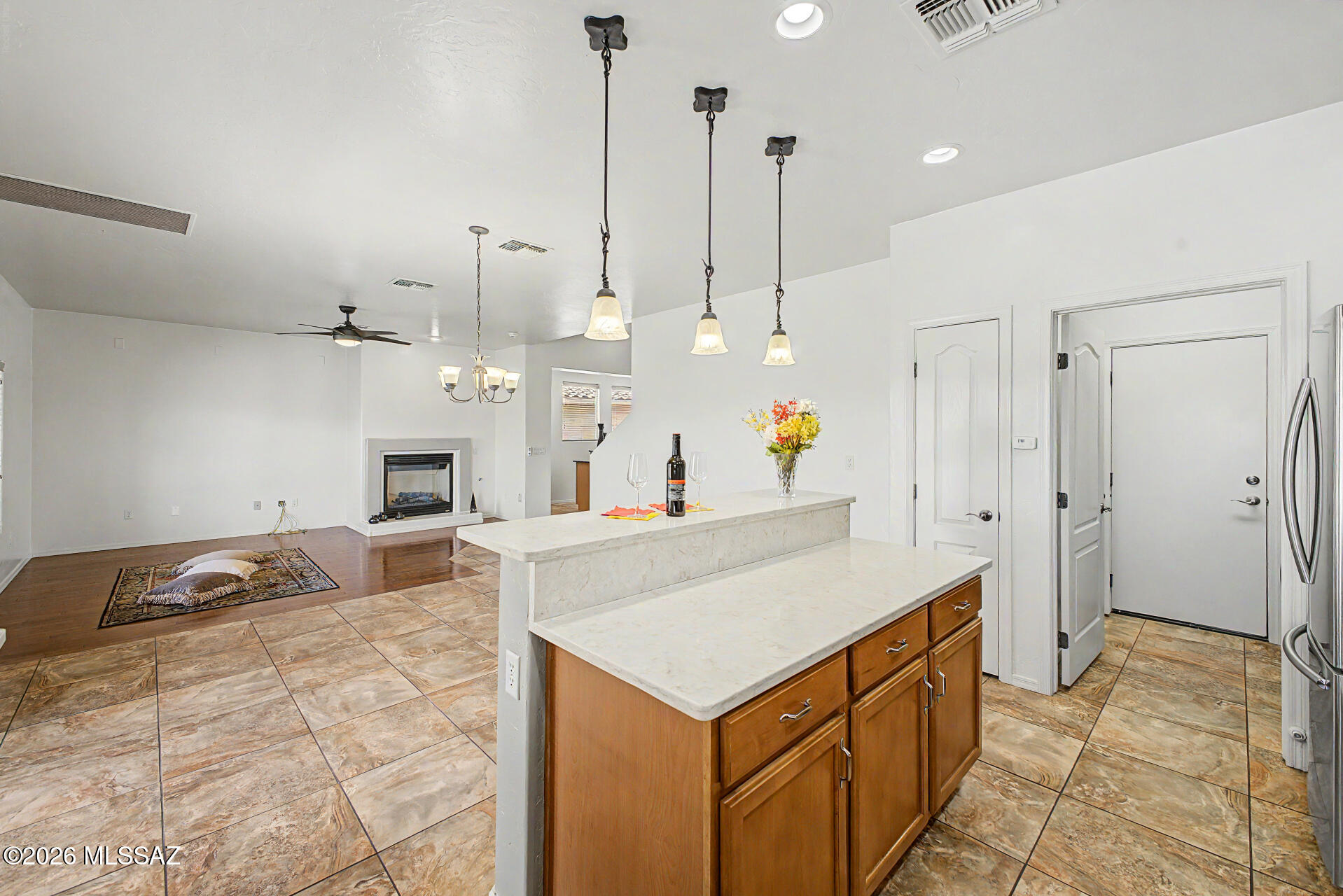 Continental Reserve Blks 17-19 (1-102) - Residential
