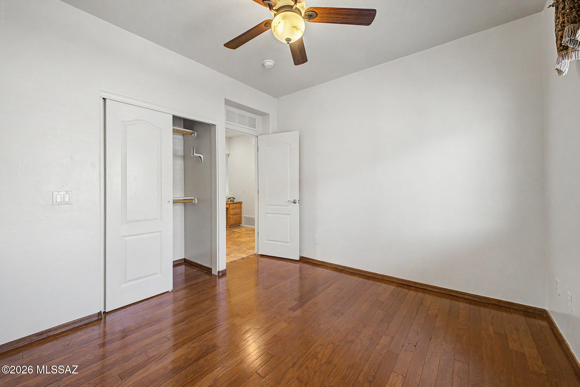 Continental Reserve Blks 17-19 (1-102) - Residential