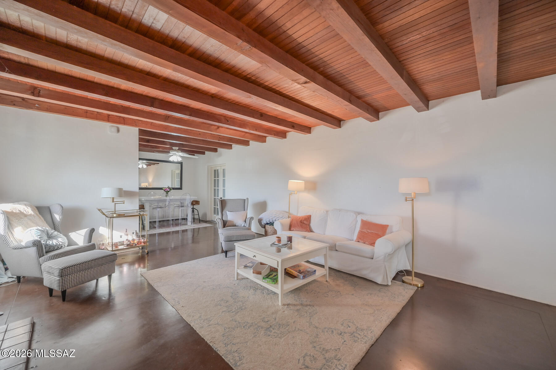 2040 N Campbell Avenue