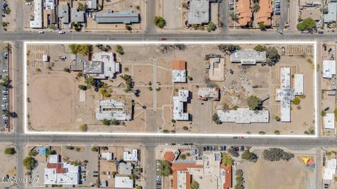 2700 S 8th Avenue Tucson AZ 85713