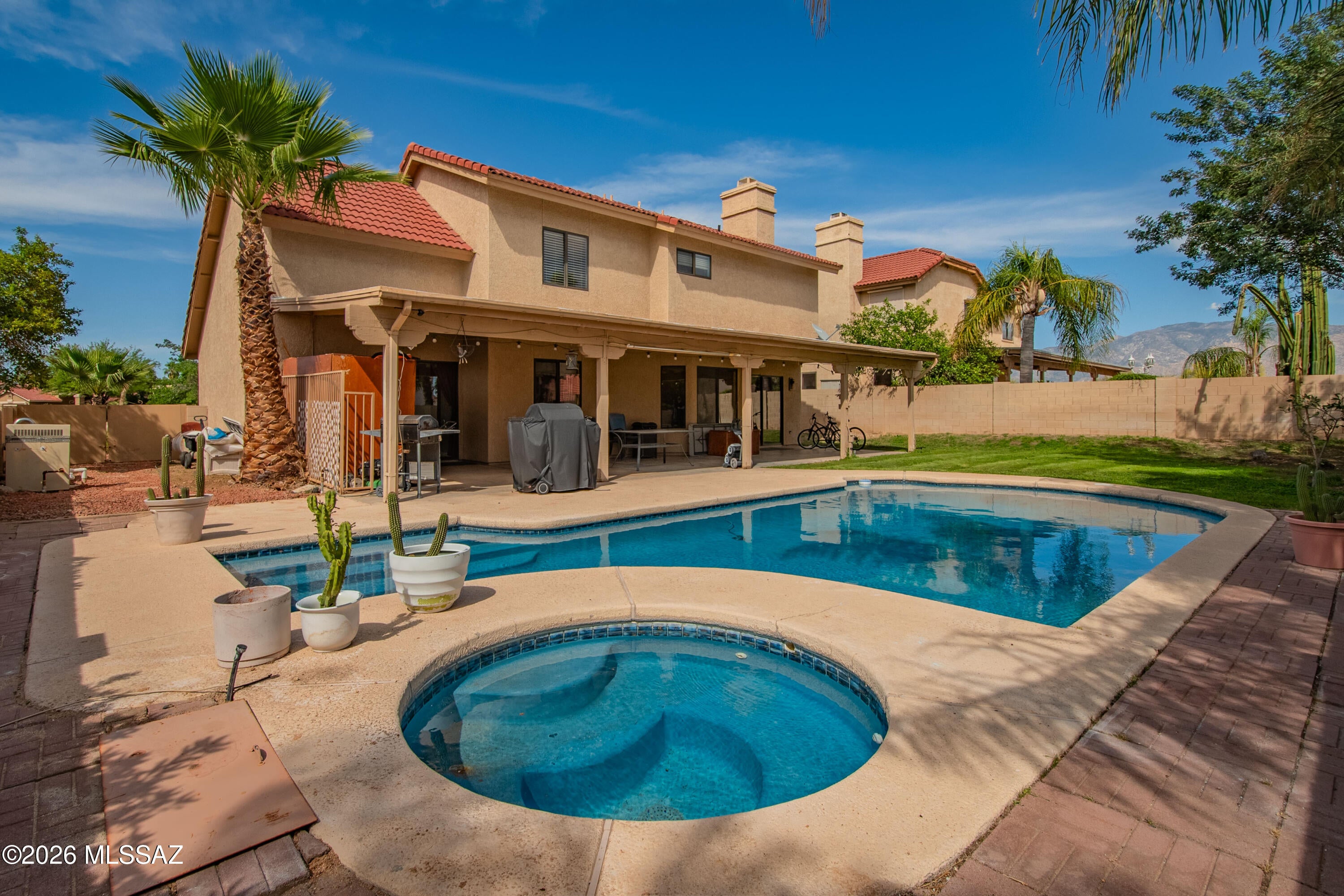 11488 N Ingot Loop