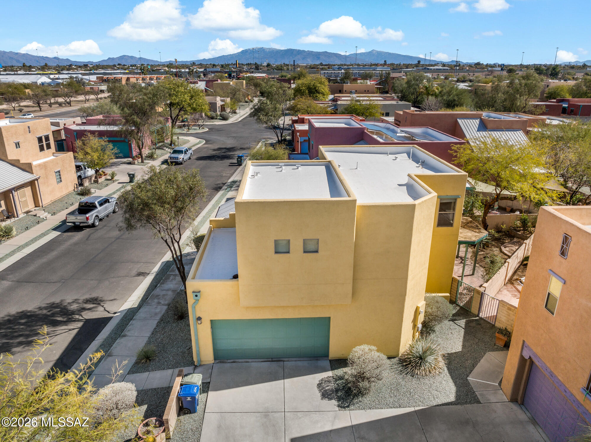 Paseo Estrella (1-104) - Residential Lease
