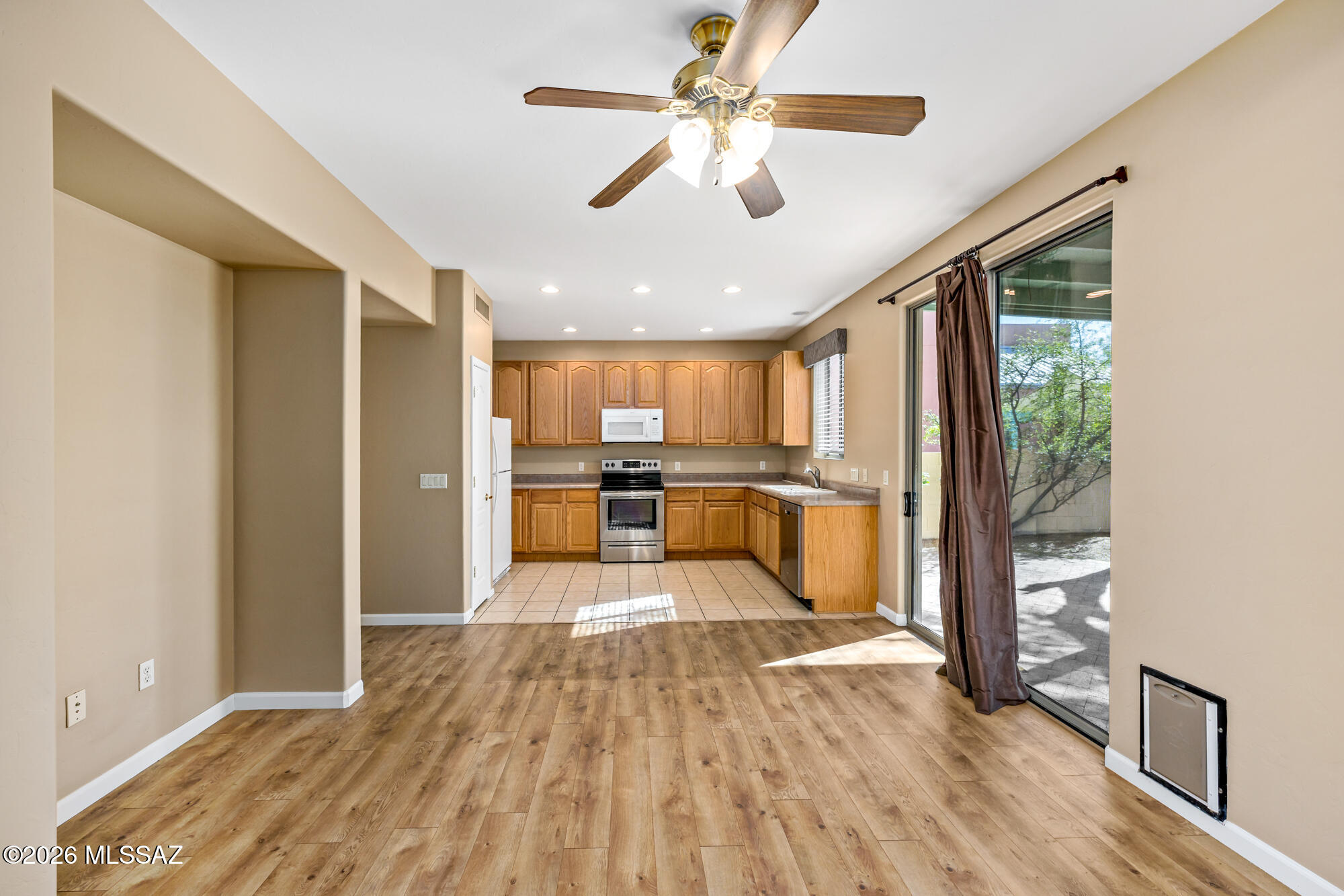 Paseo Estrella (1-104) - Residential Lease