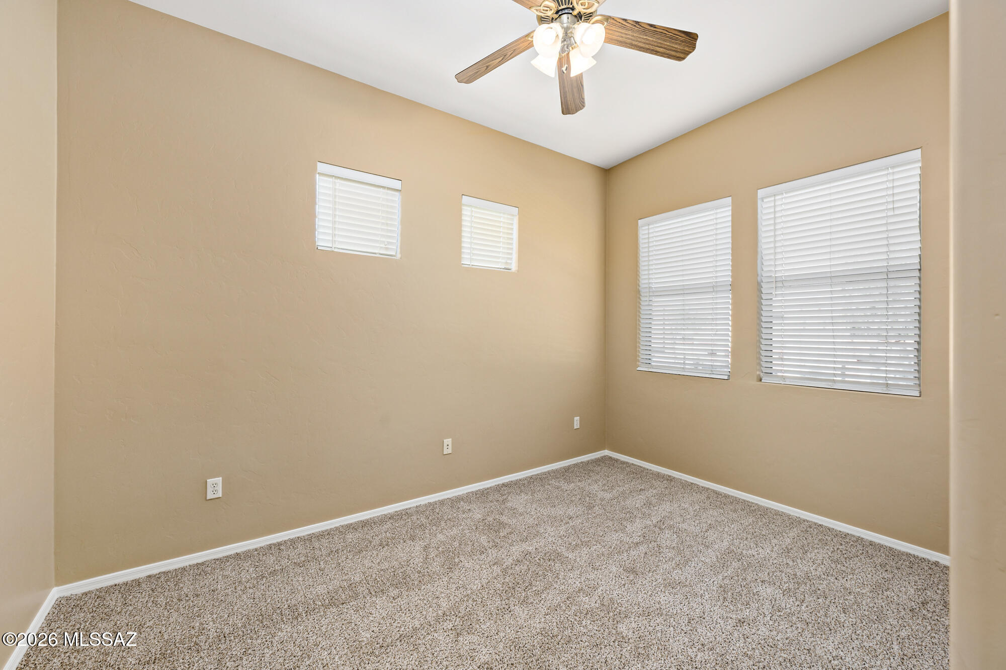 Paseo Estrella (1-104) - Residential Lease