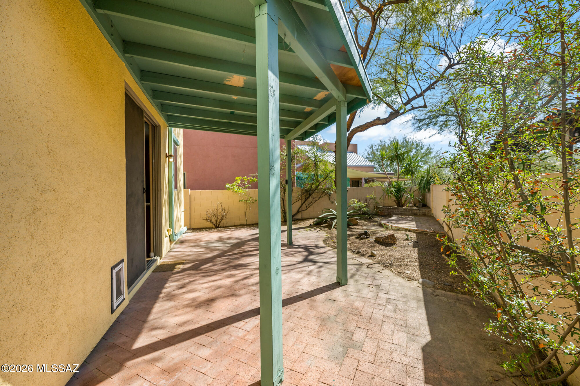 Paseo Estrella (1-104) - Residential Lease