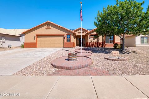 Photo of 2935 Plaza De Viola, Sierra Vista, AZ 85650 (MLS # 22608125)