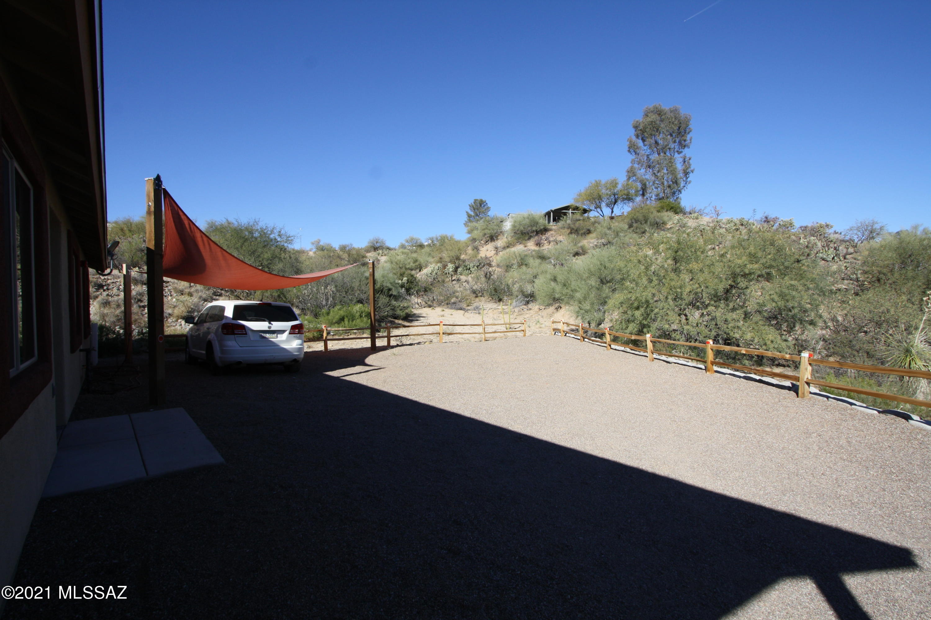 Unsubdivided - Residential Lease